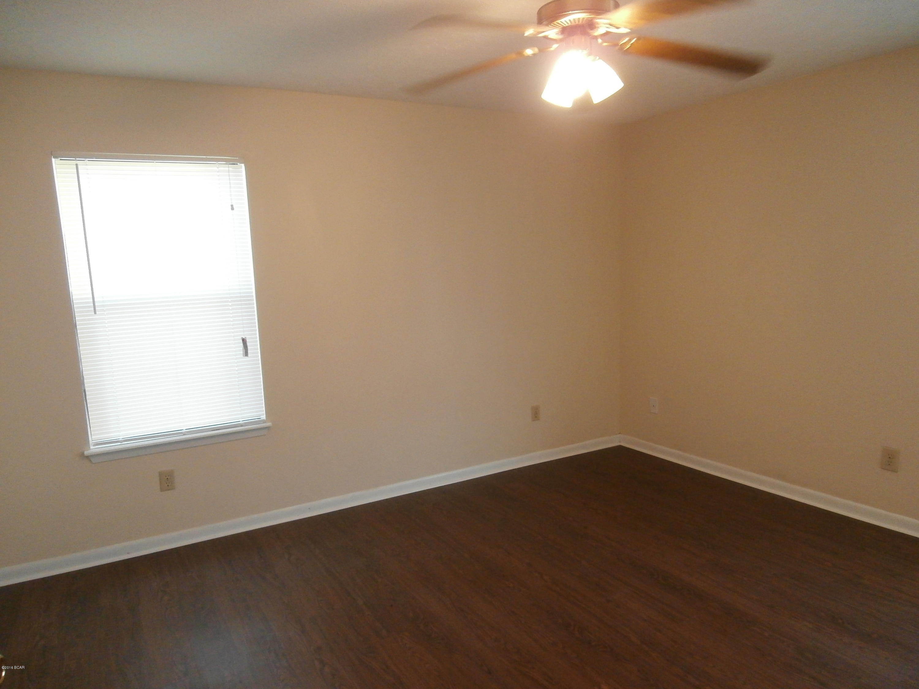 Shadow Bay Unit 1 - Residential Lease