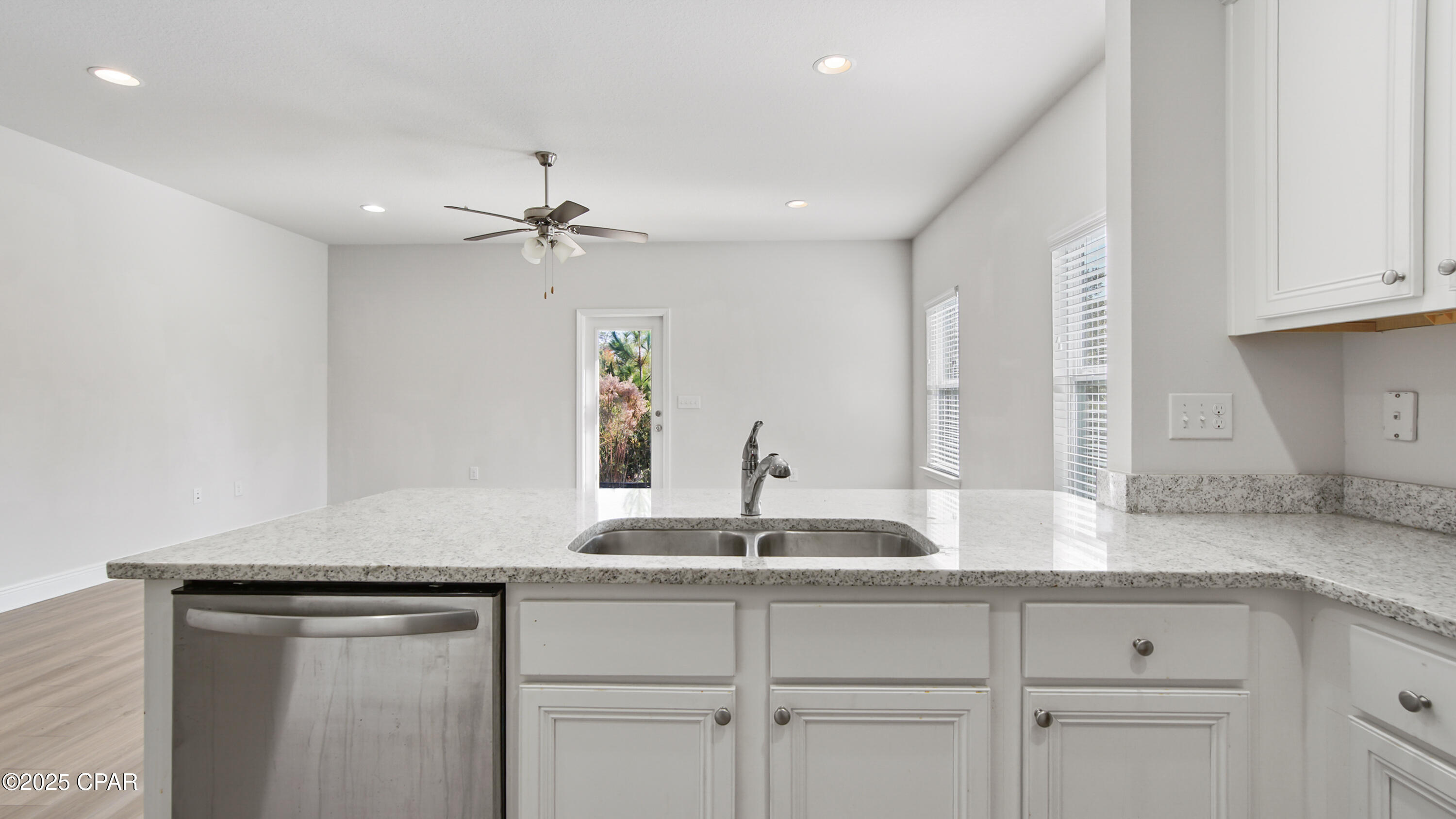 Hathaway Townhomes - Residential