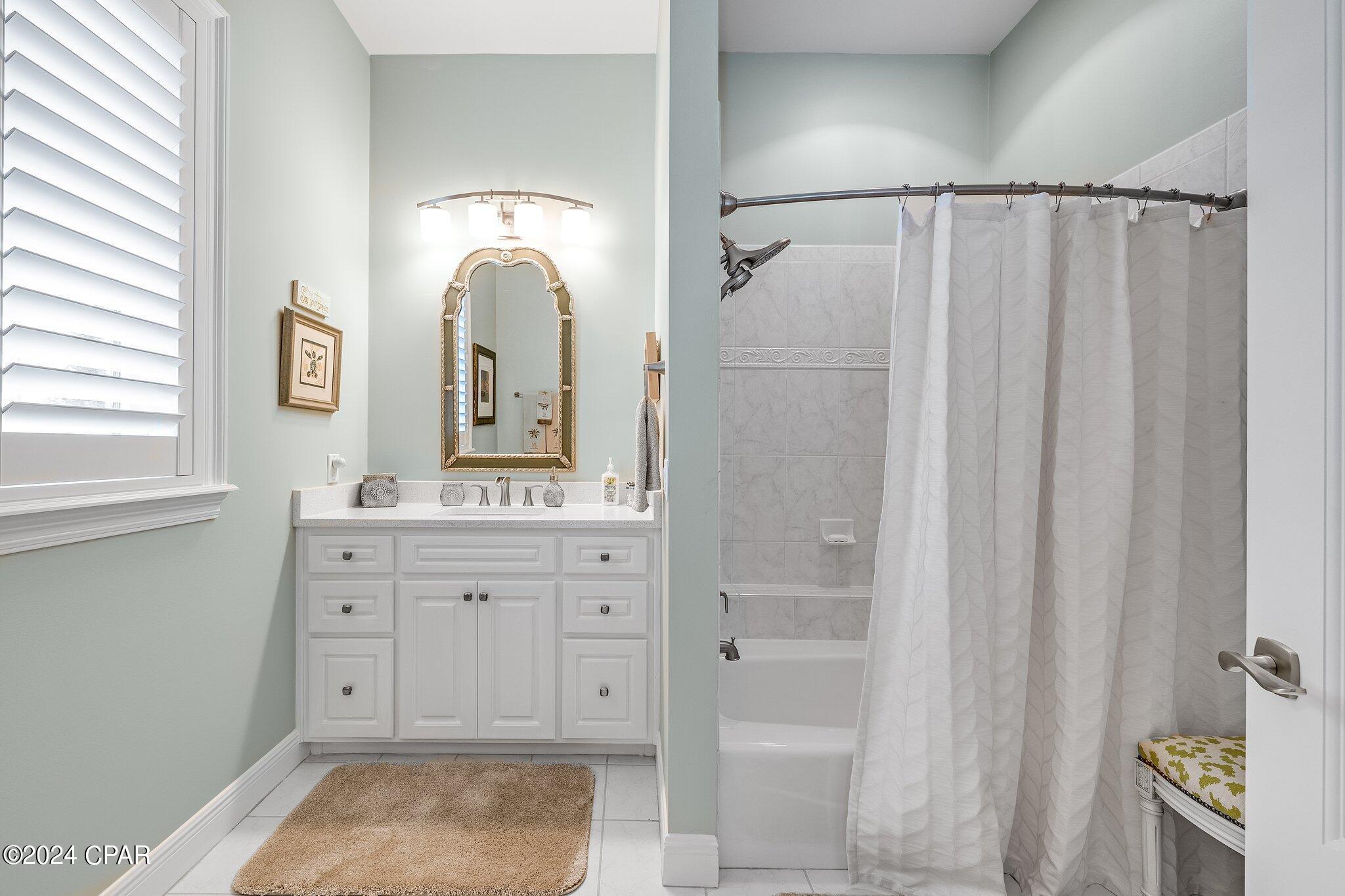 Dolphin Bay Ph I - Residential