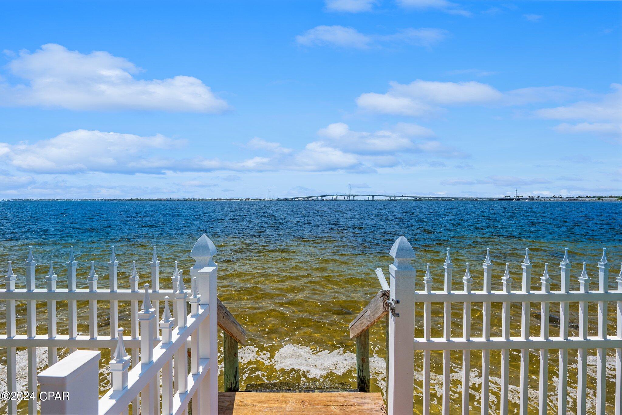 Dolphin Bay Ph I - Residential