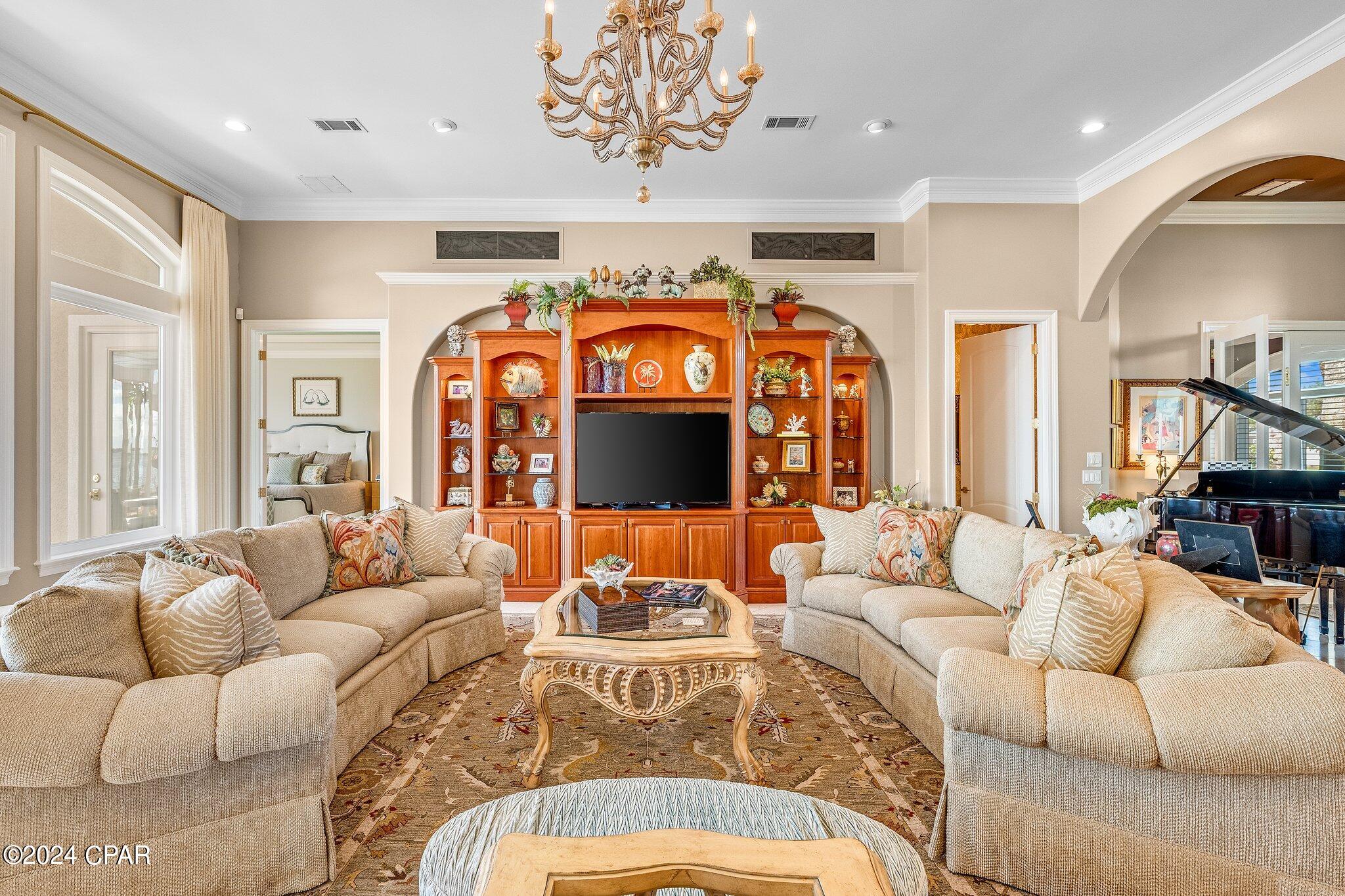 Dolphin Bay Ph I - Residential