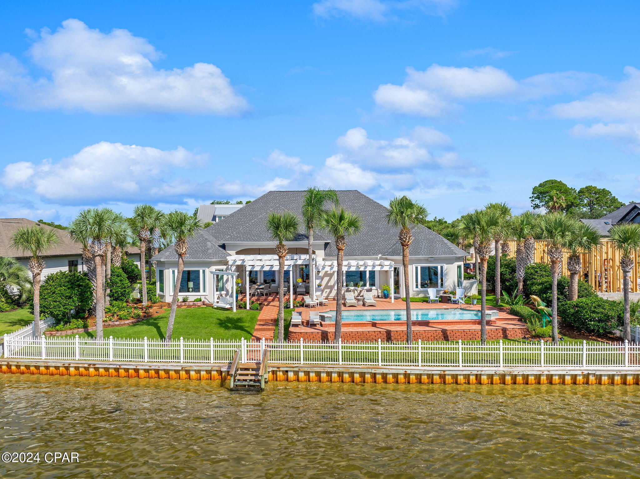 Dolphin Bay Ph I - Residential