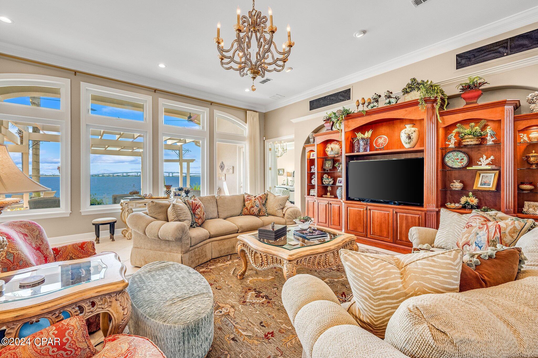 Dolphin Bay Ph I - Residential