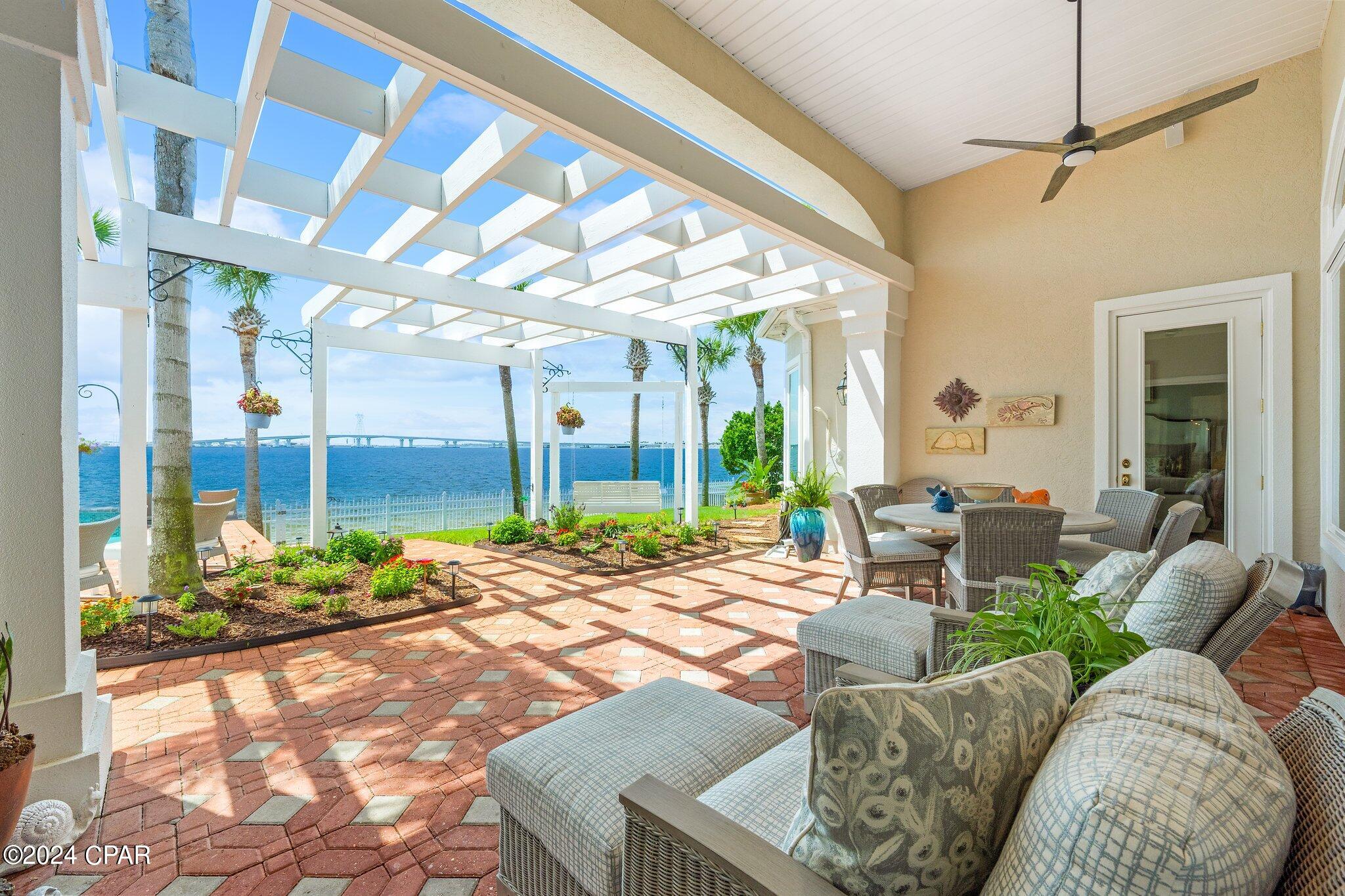 Dolphin Bay Ph I - Residential