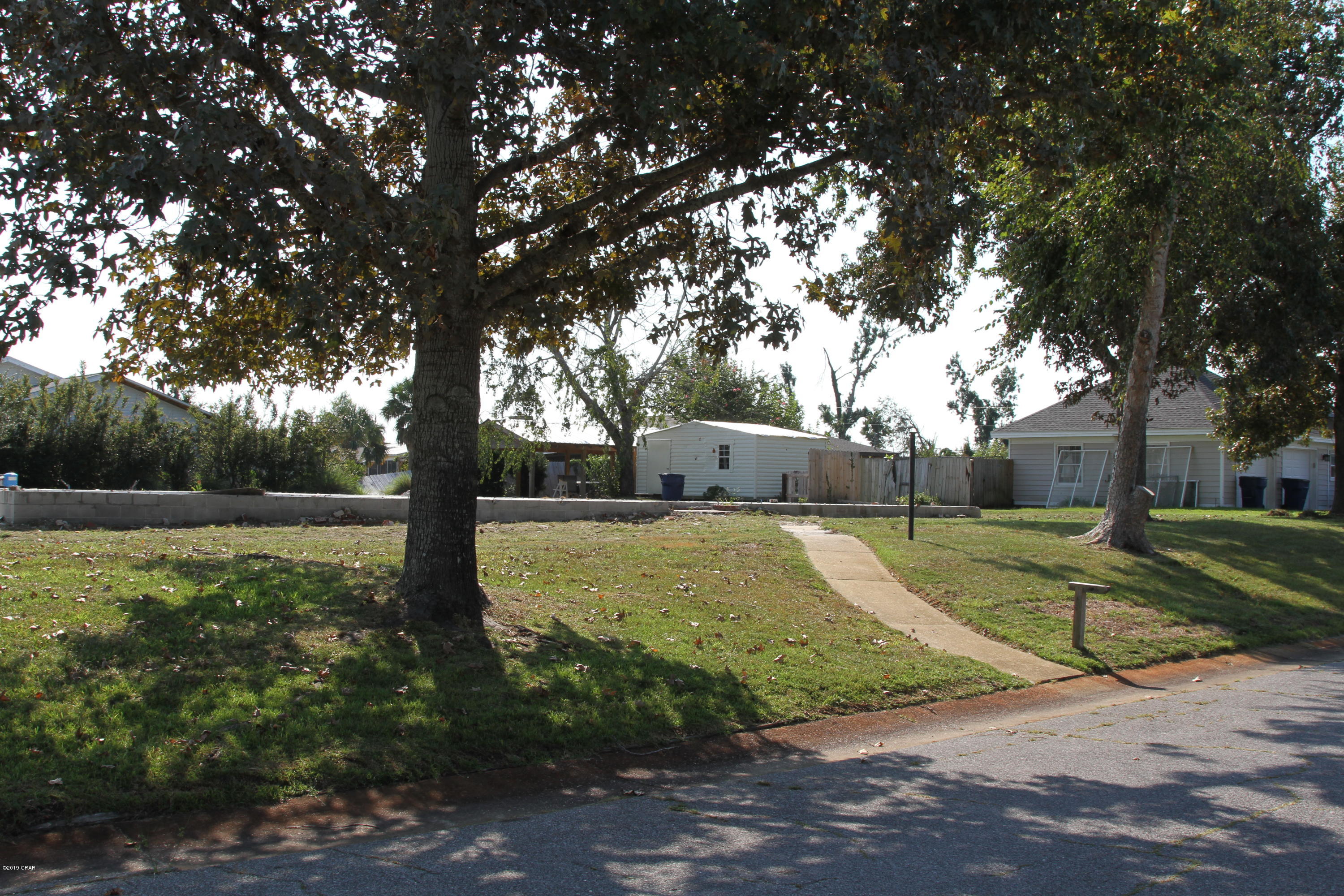 Huntingdon Estates U-3 - Land