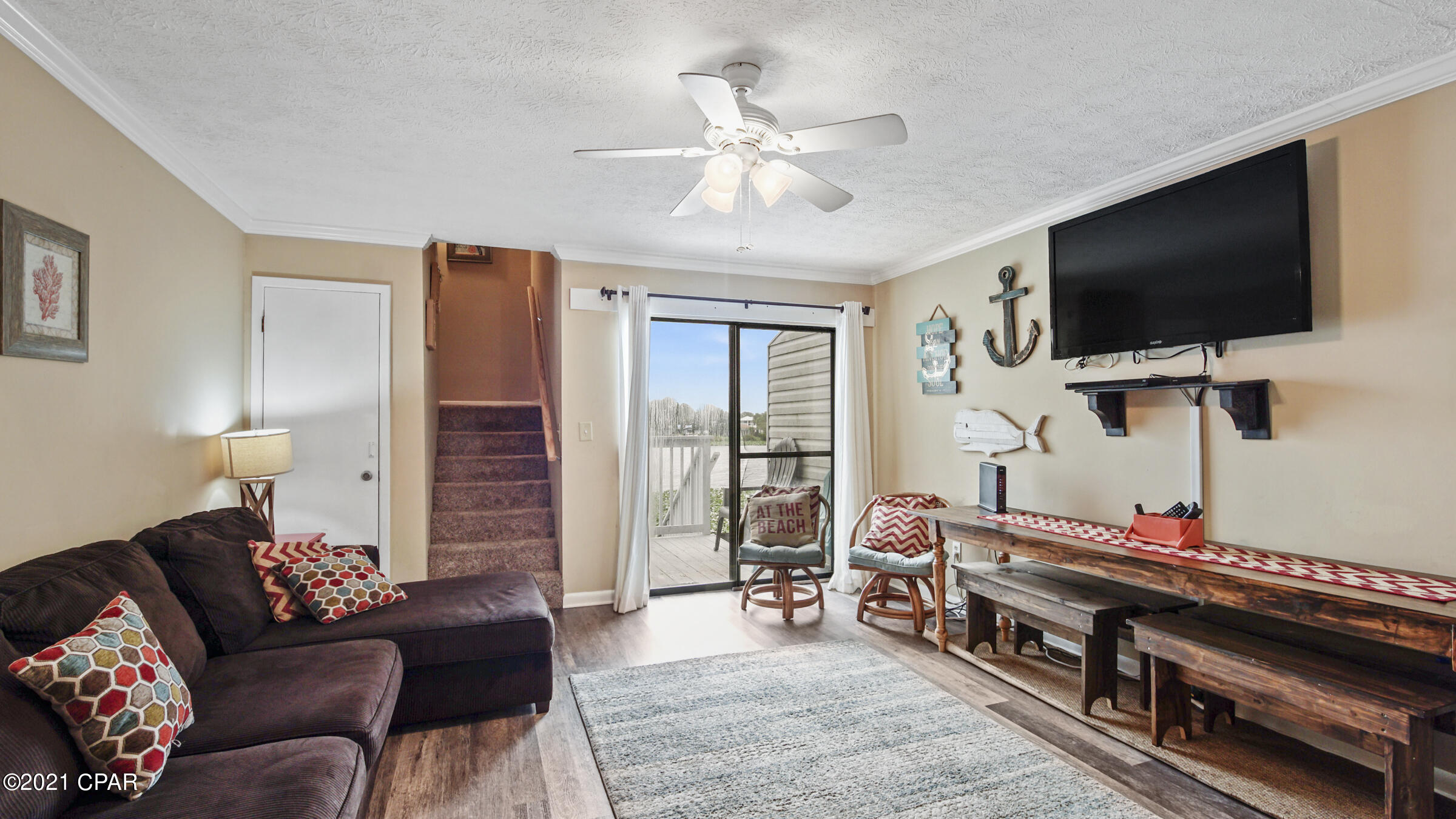 Lullwater Beach - Residential