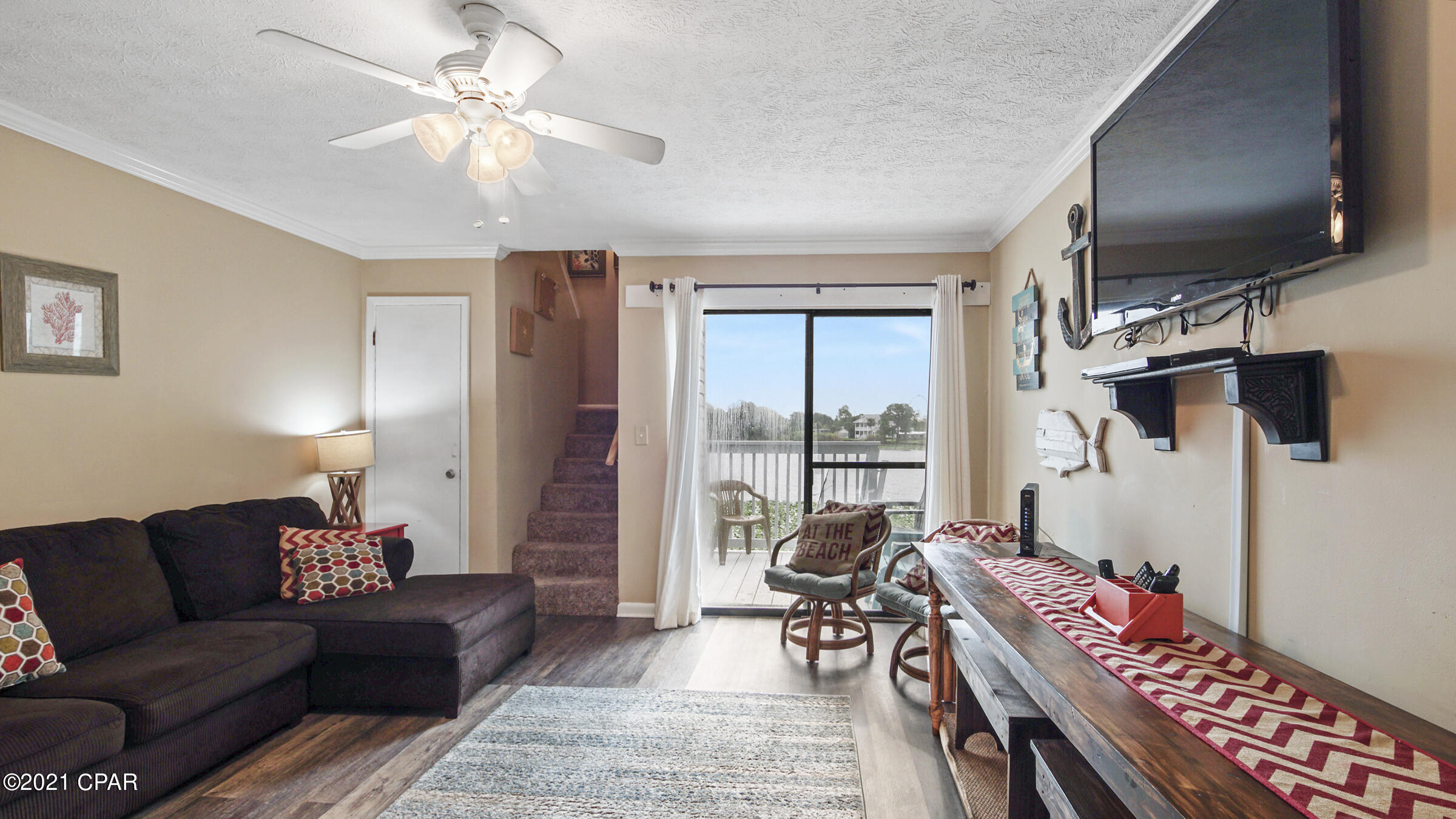 Lullwater Beach - Residential