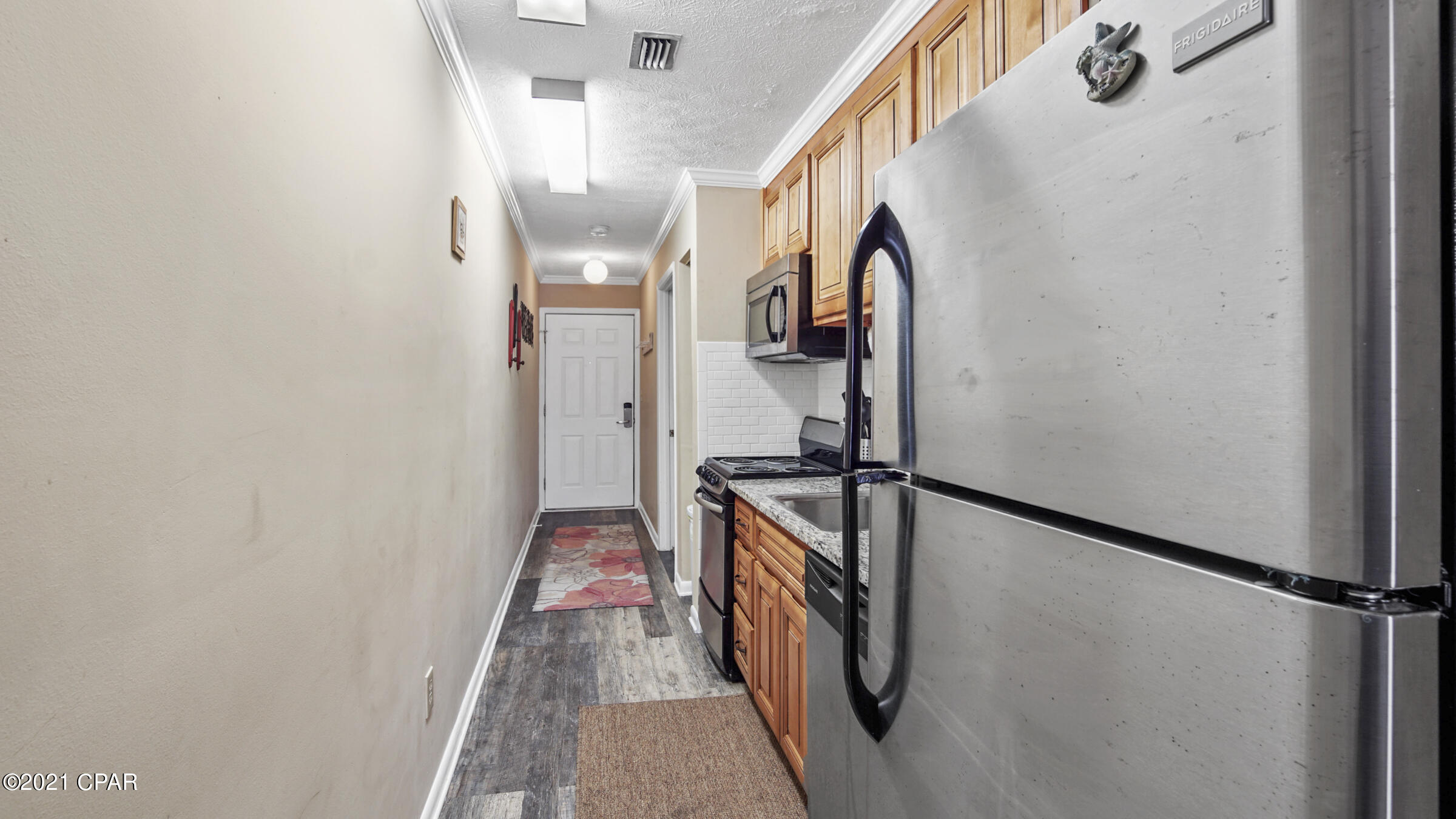 Lullwater Beach - Residential