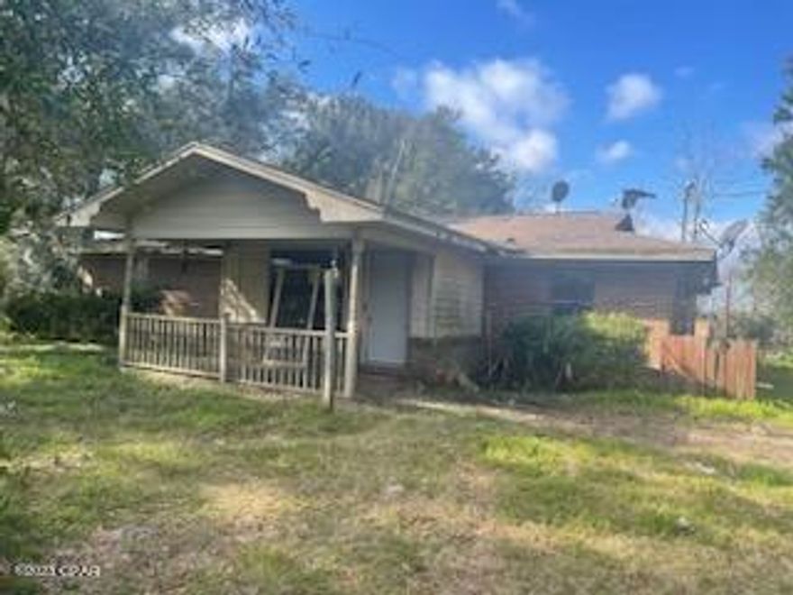The possibilities are endless in this cute 4 bedroom 2 Bath home located in Greenwood Florida. This Brick home is 1888 sq ft sitting on 1.50 acres! Easy access to Marianna and schools. The detached garage is the perfect mancave! The yard has beautiful mature oak trees with lots of coverage. This home needs work and will require a cash purchase. Call today for your personal showing!