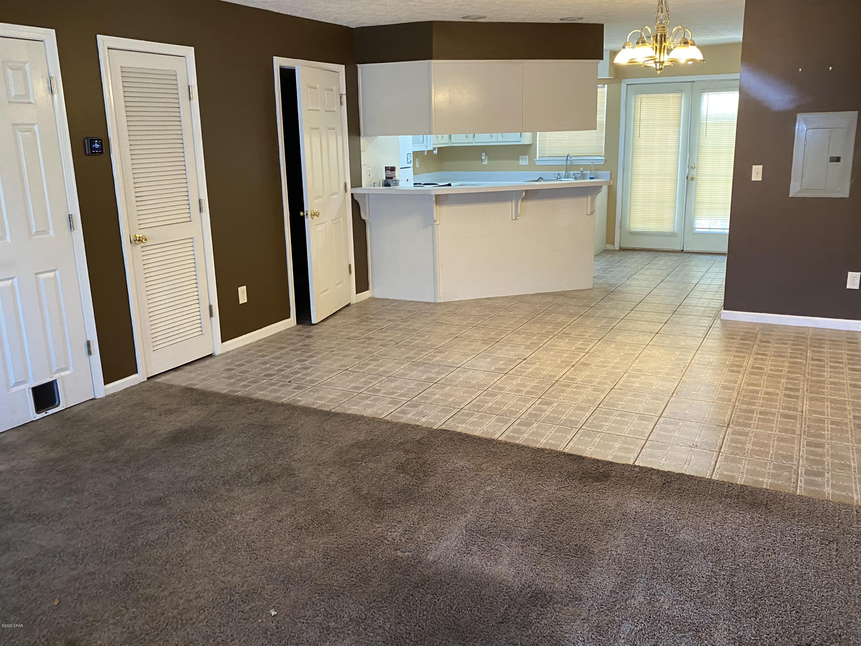 [No Recorded Subdiv] - Residential Lease