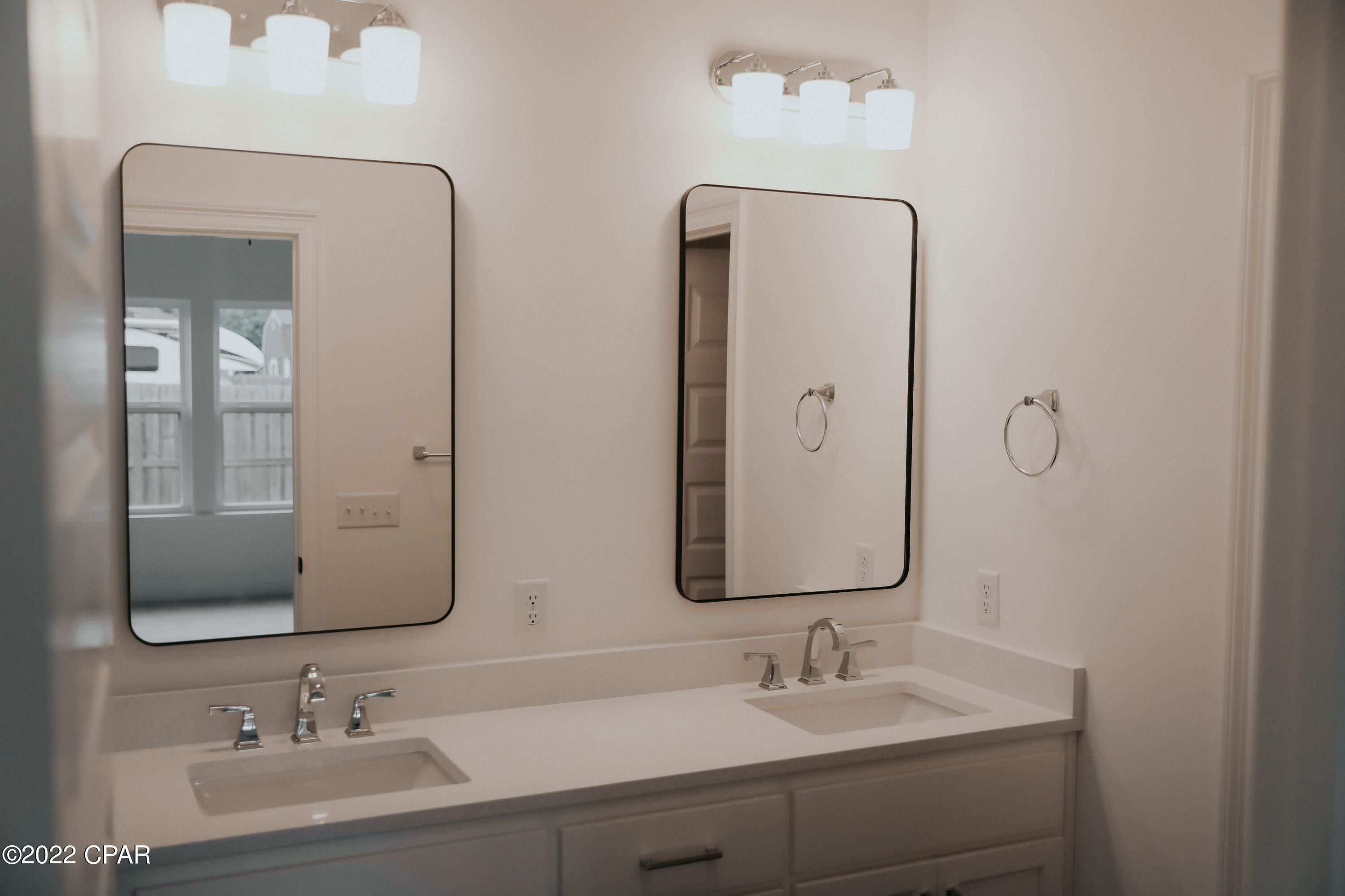 Cove Terrace 3rd Add - Residential