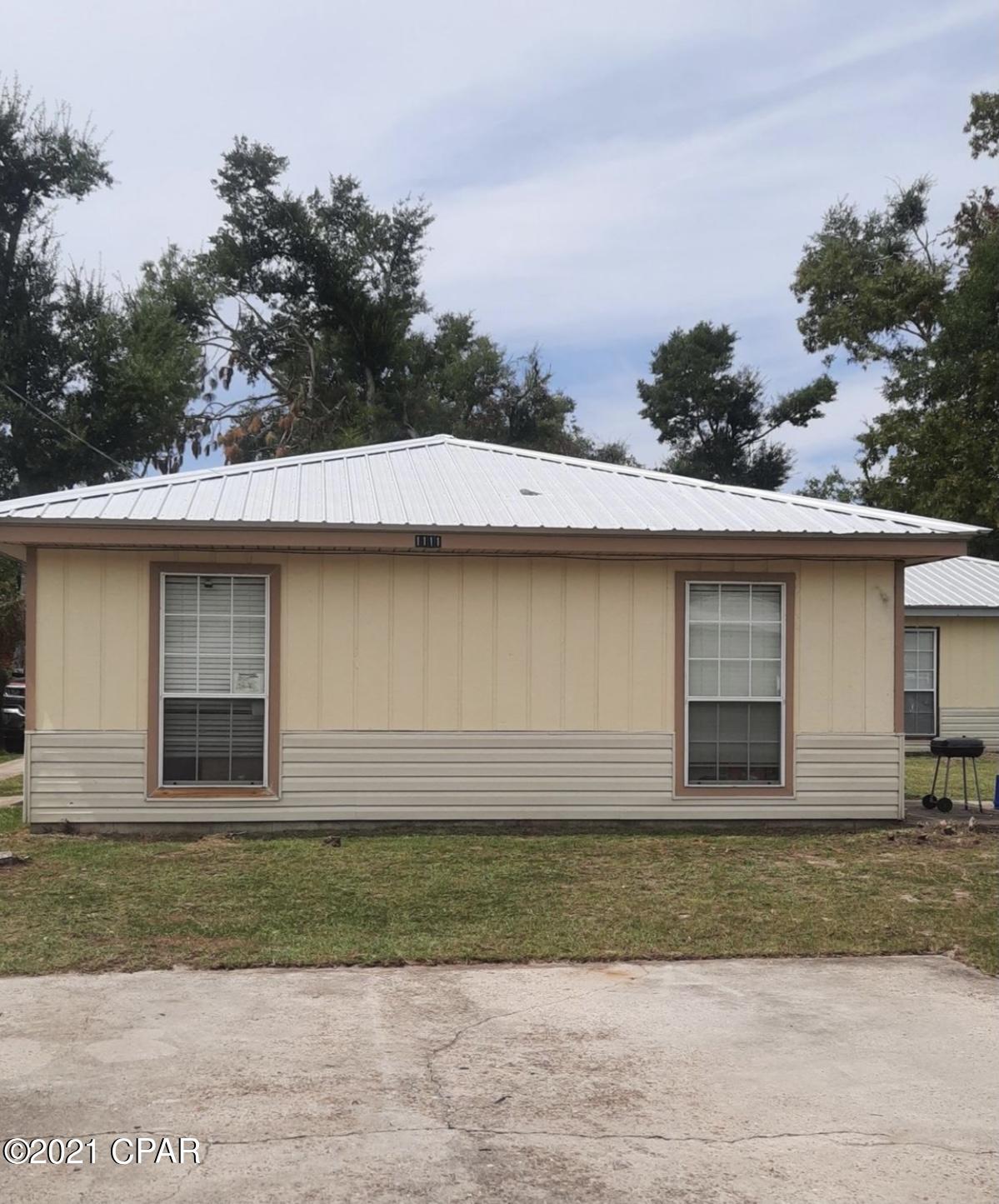 [No Recorded Subdiv] - Residential Lease