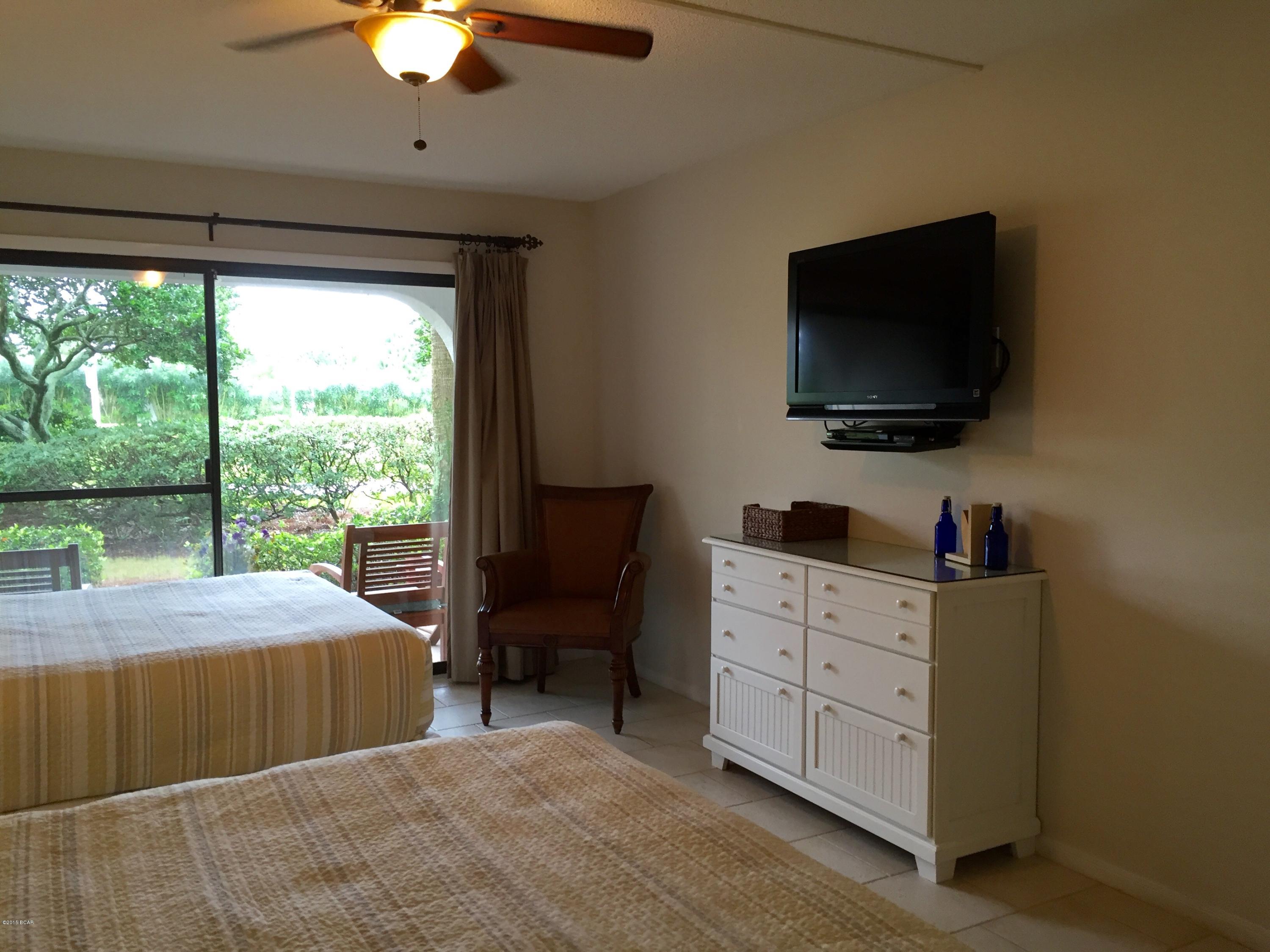 Edgewater Golf Villas 3B - Residential