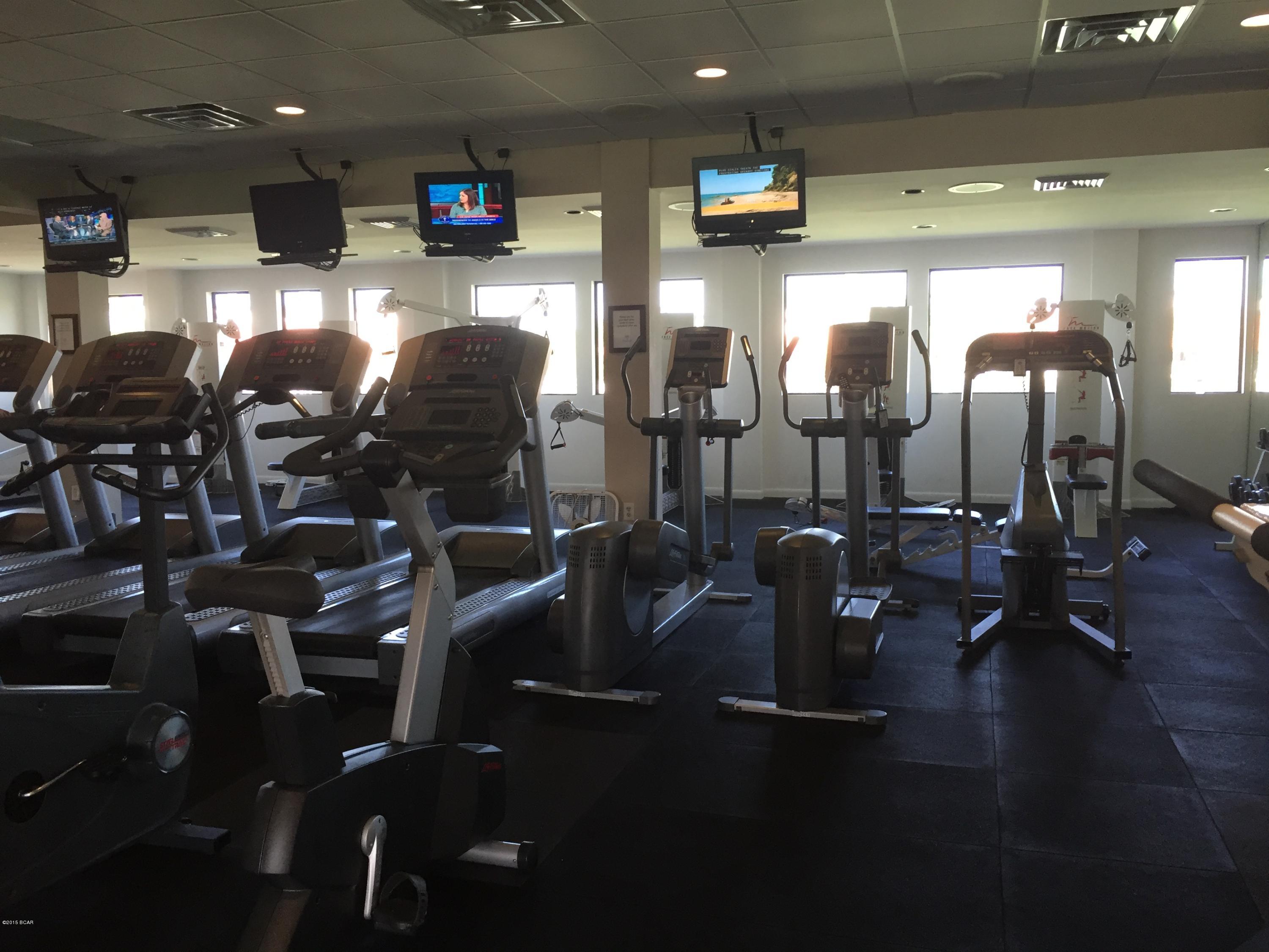 Edgewater Golf Villas 3B - Residential