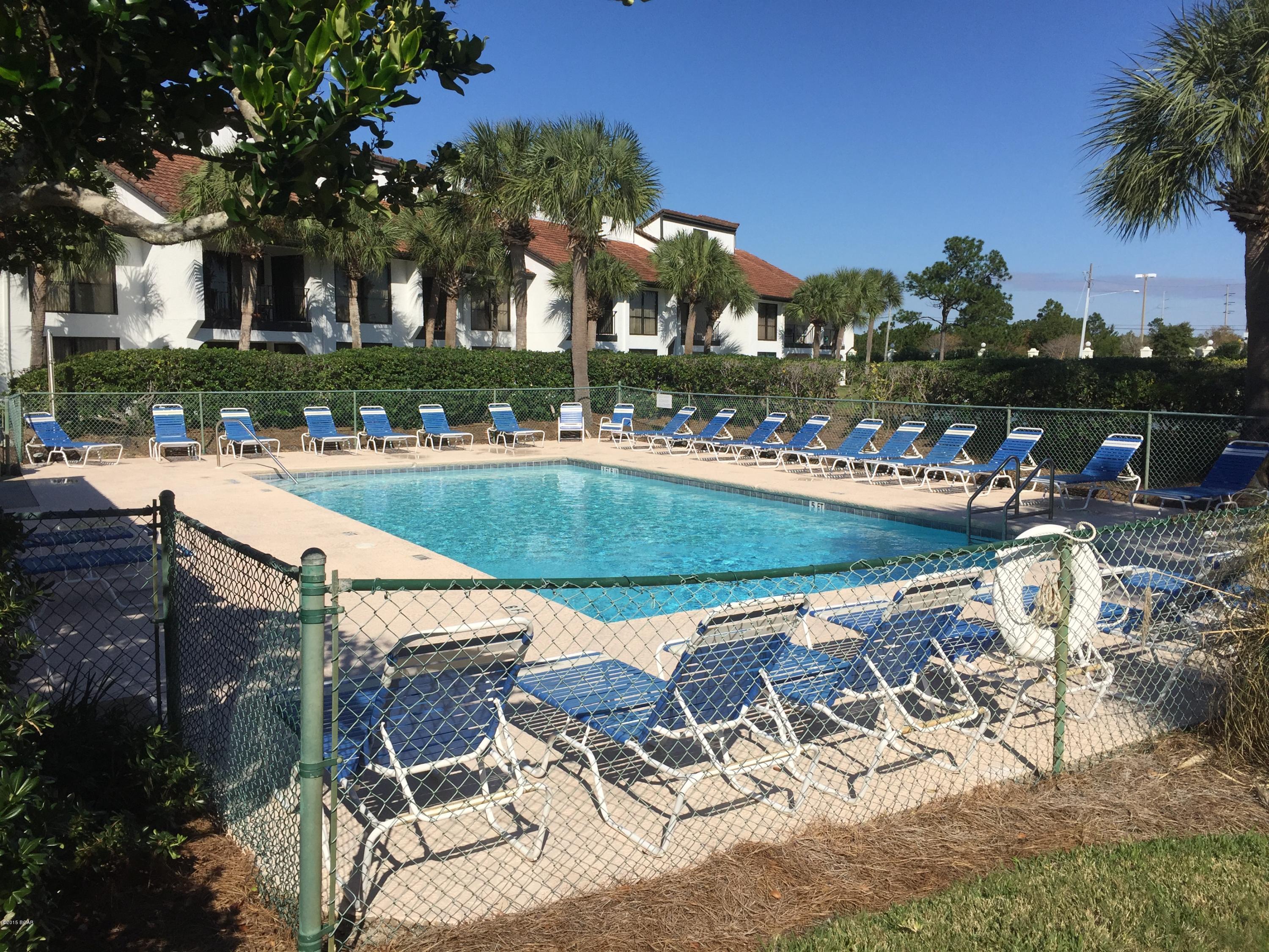 Edgewater Golf Villas 3B - Residential