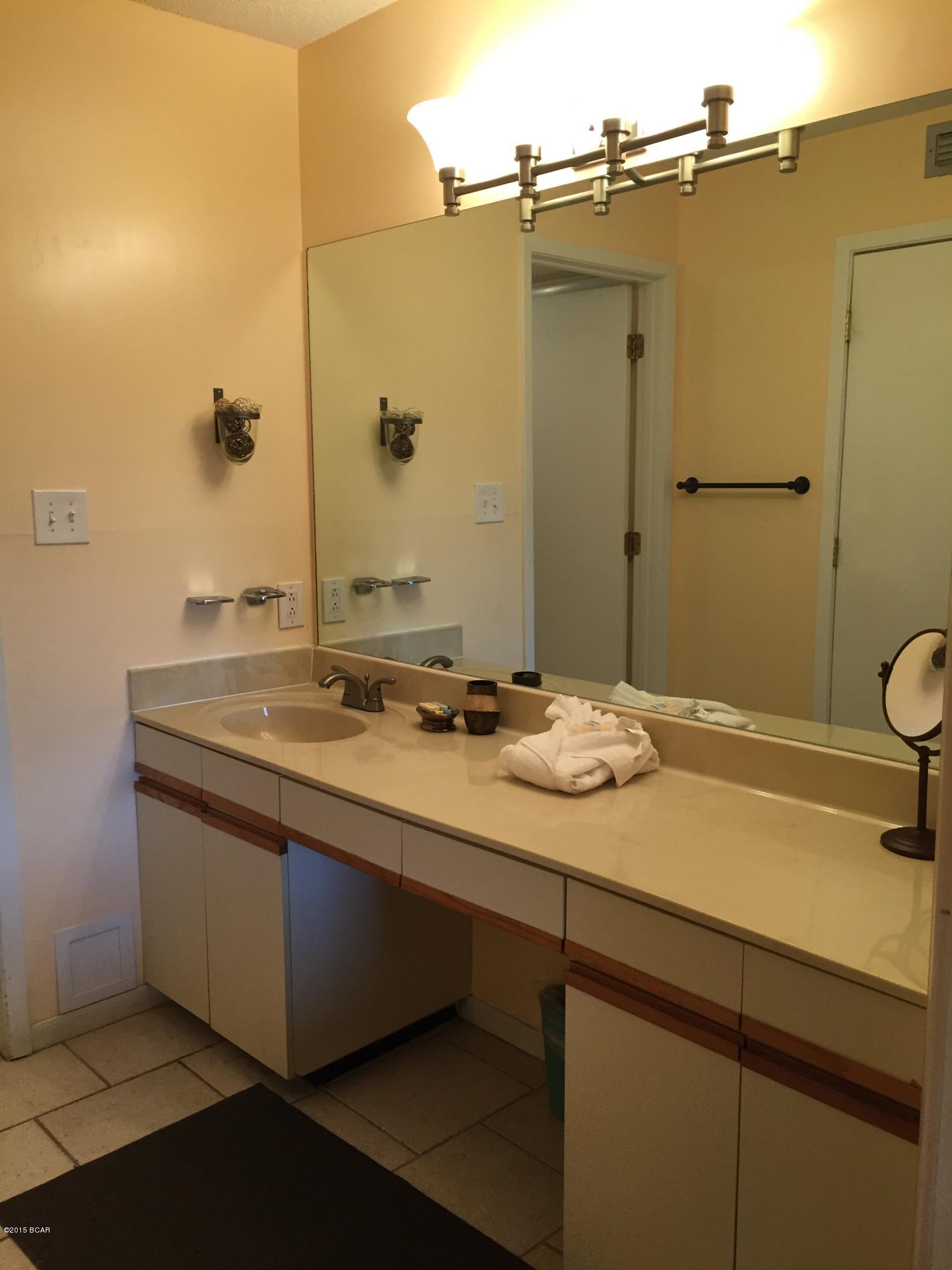 Edgewater Golf Villas 3B - Residential