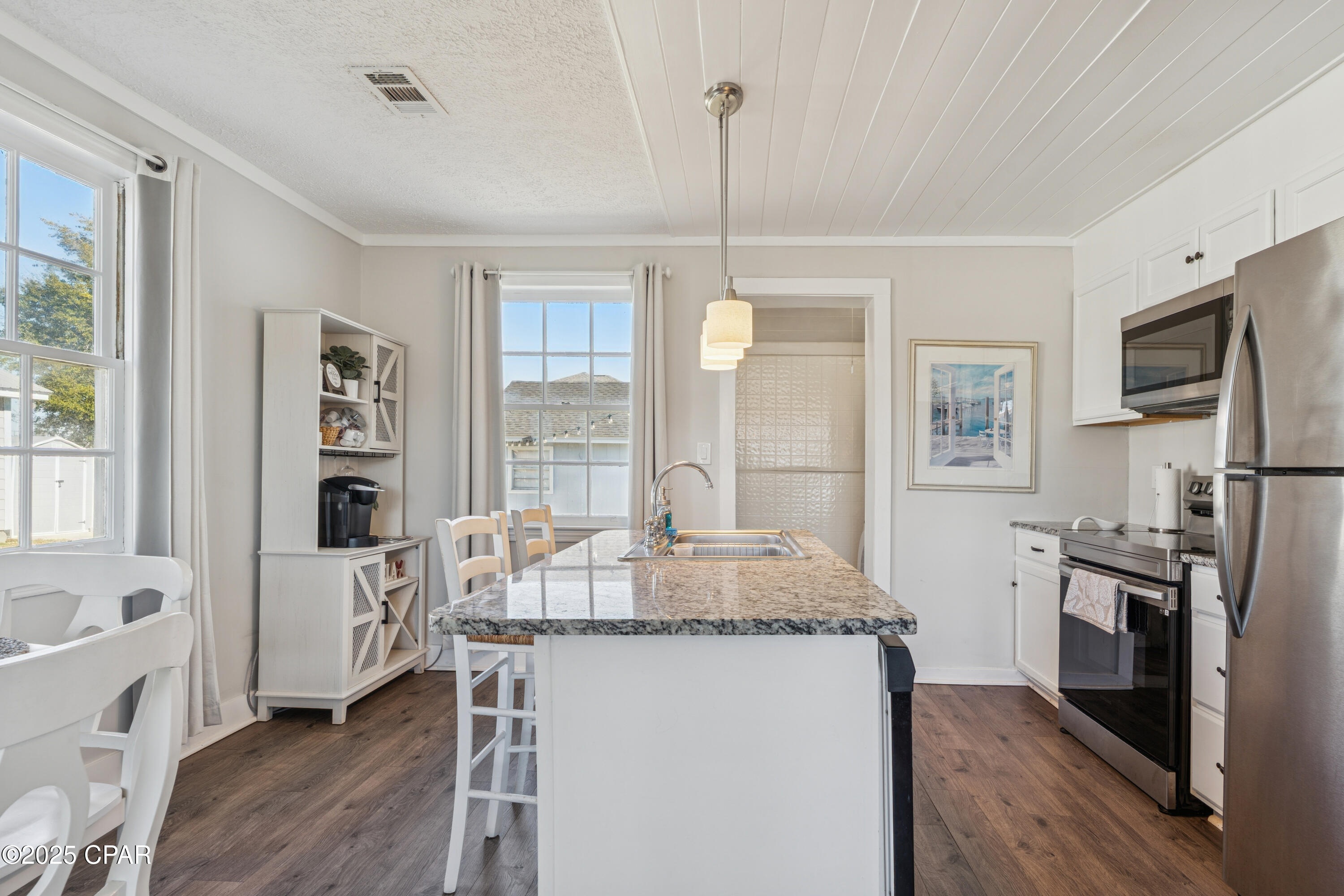 Pine-Lea 2nd - Residential