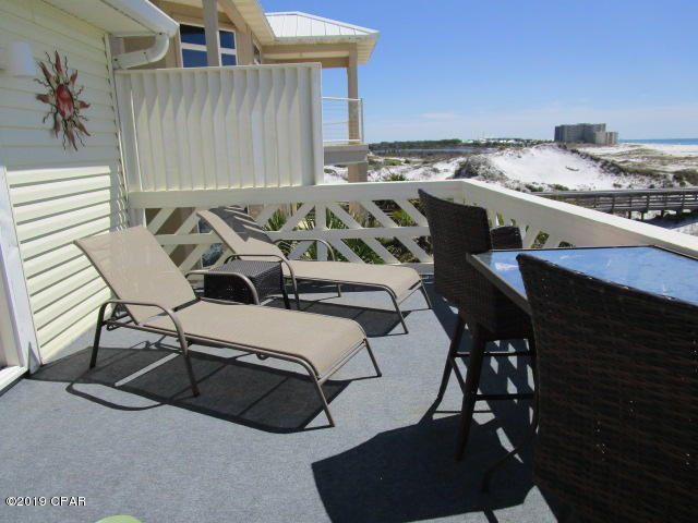 Shoreline Townhouses - Residential