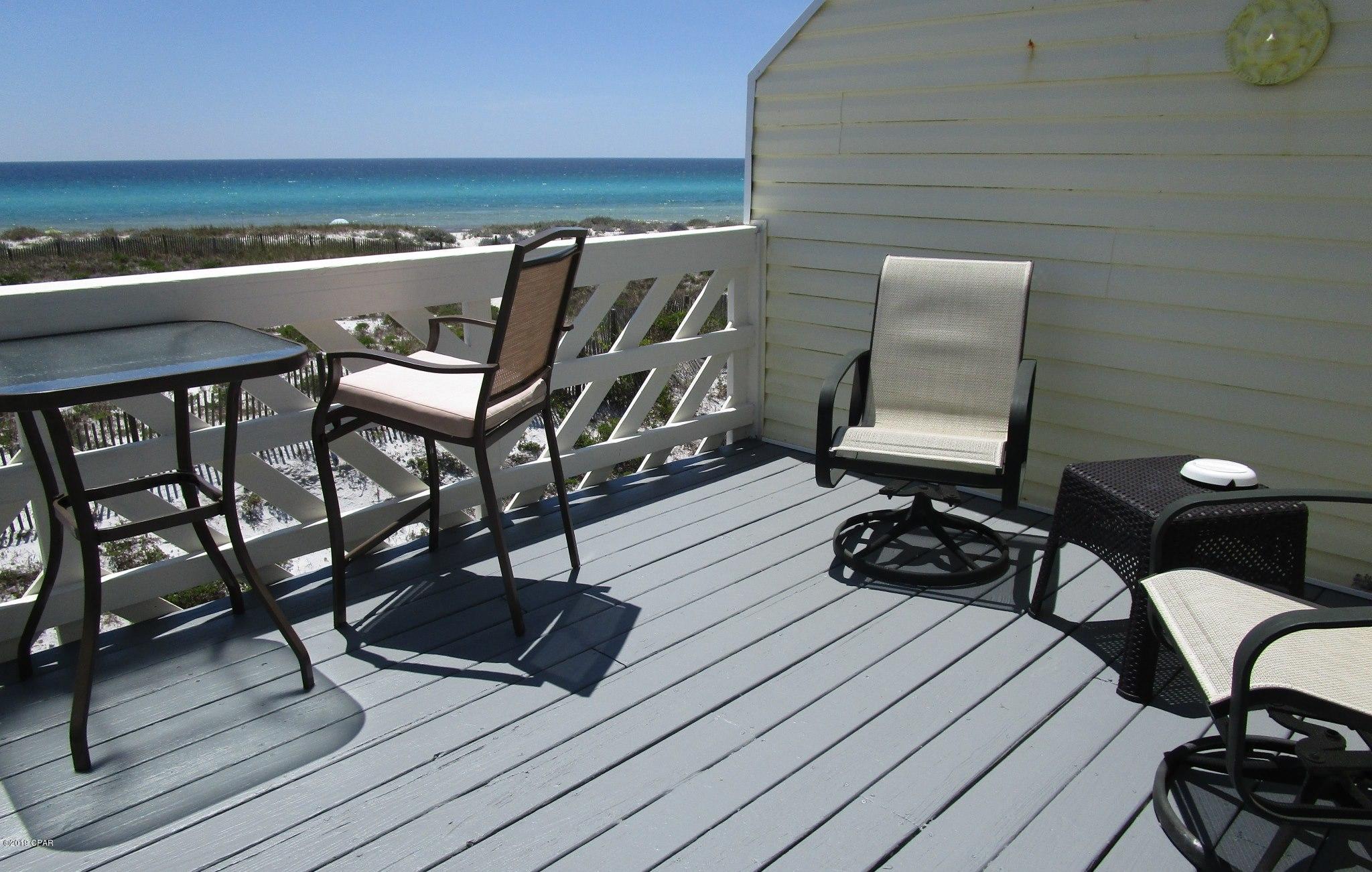 Shoreline Townhouses - Residential