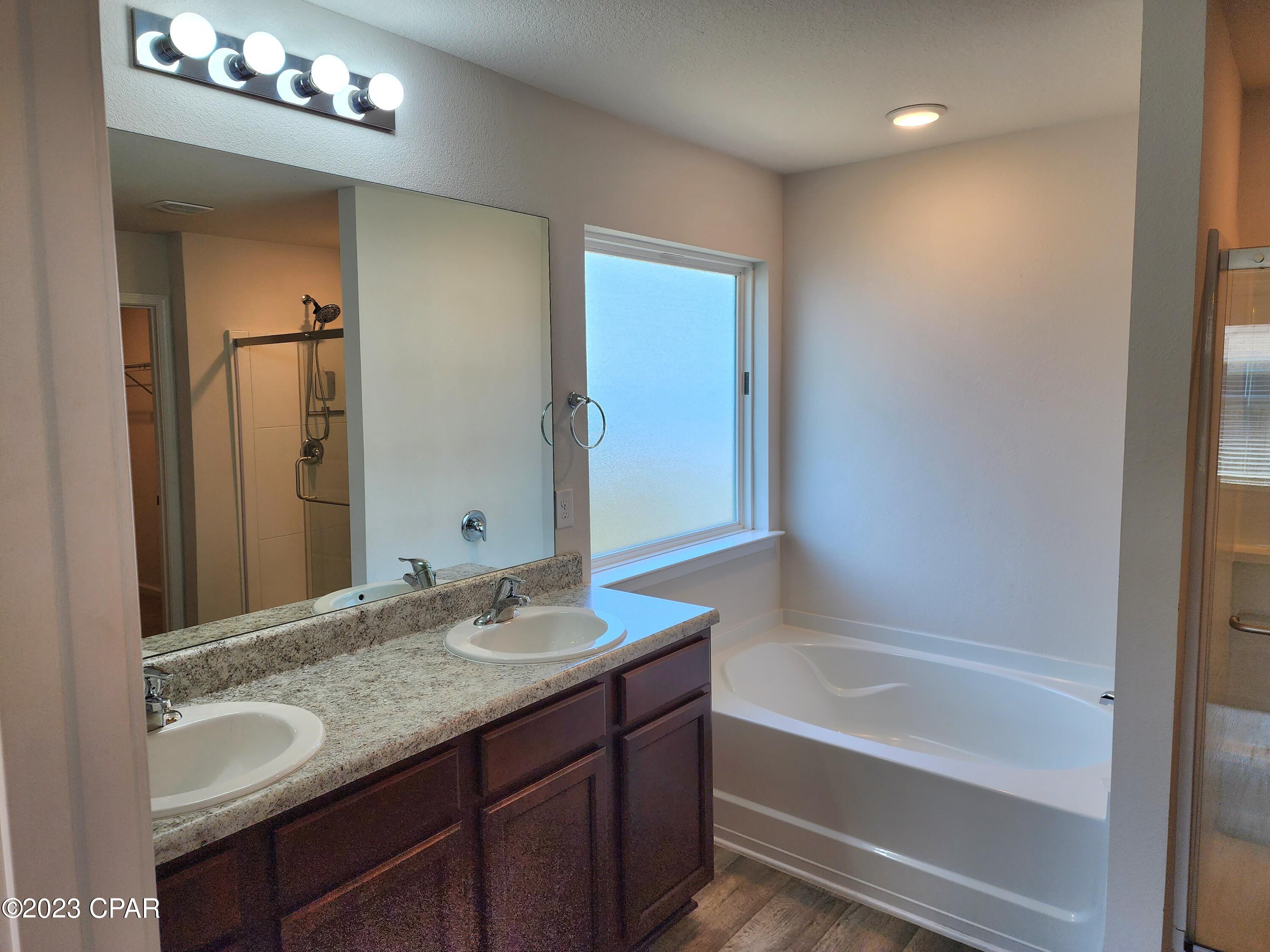 Bridge Harbor - Residential Lease