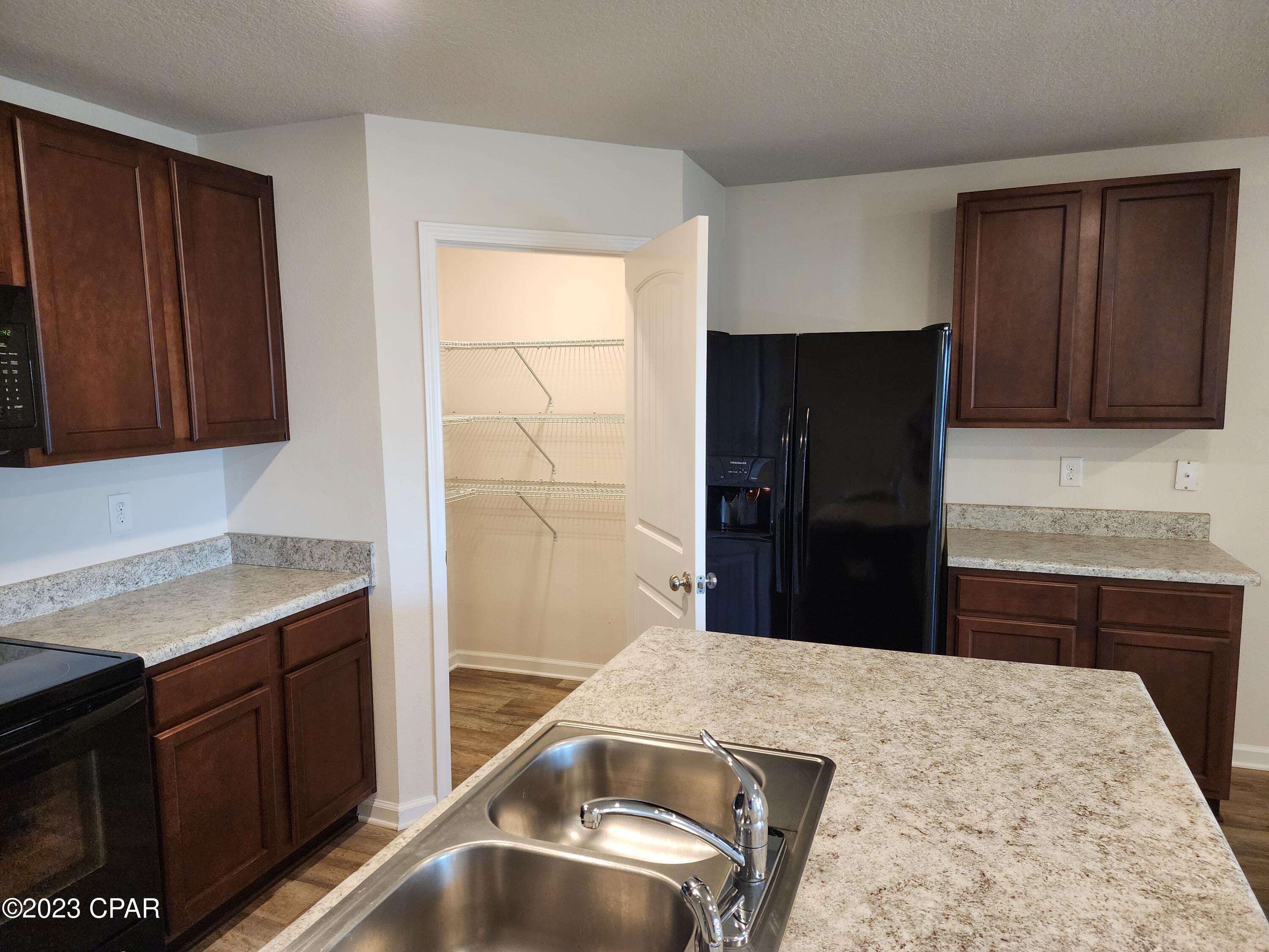 Bridge Harbor - Residential Lease