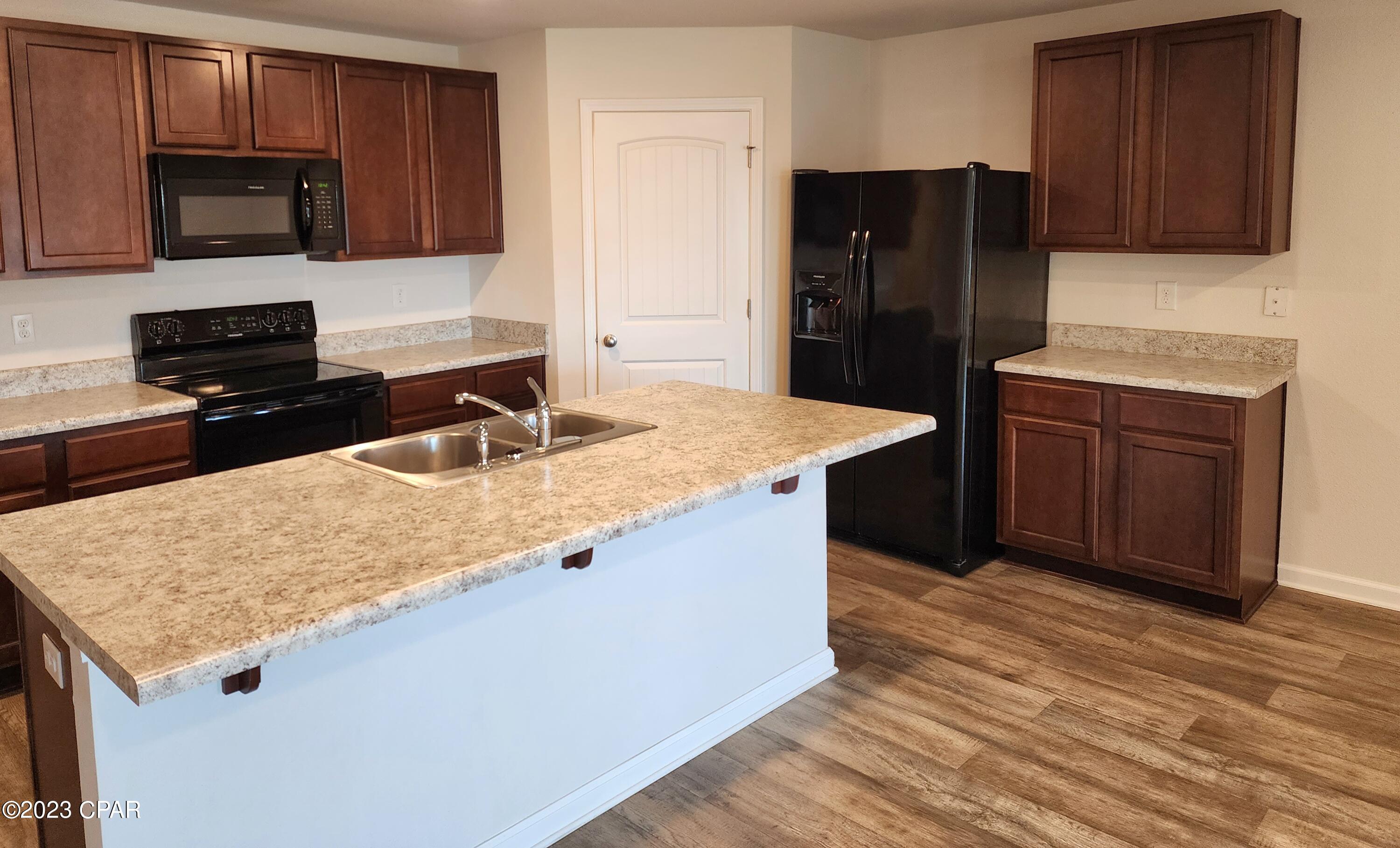 Bridge Harbor - Residential Lease