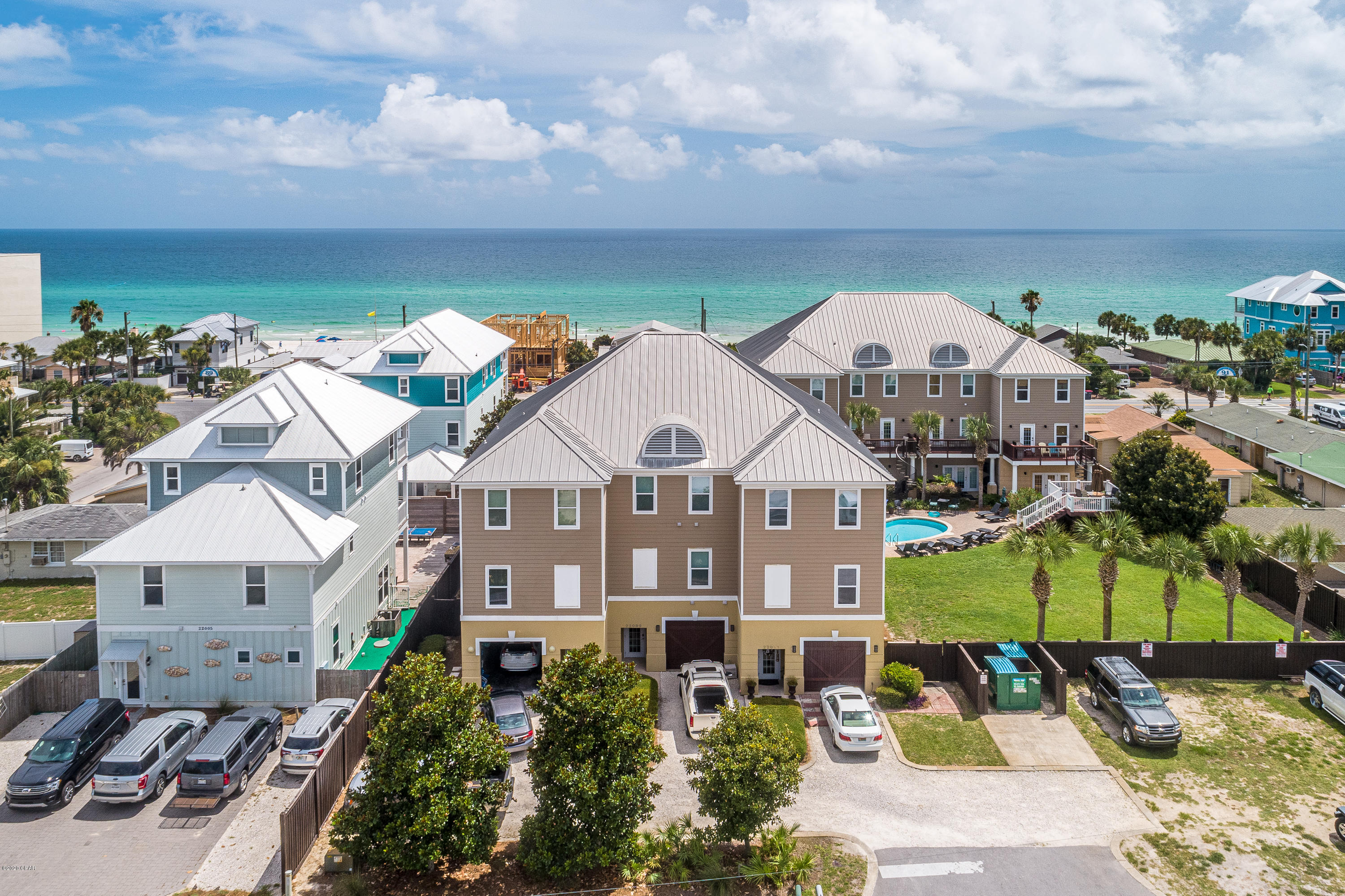 Kiska Beach - Residential