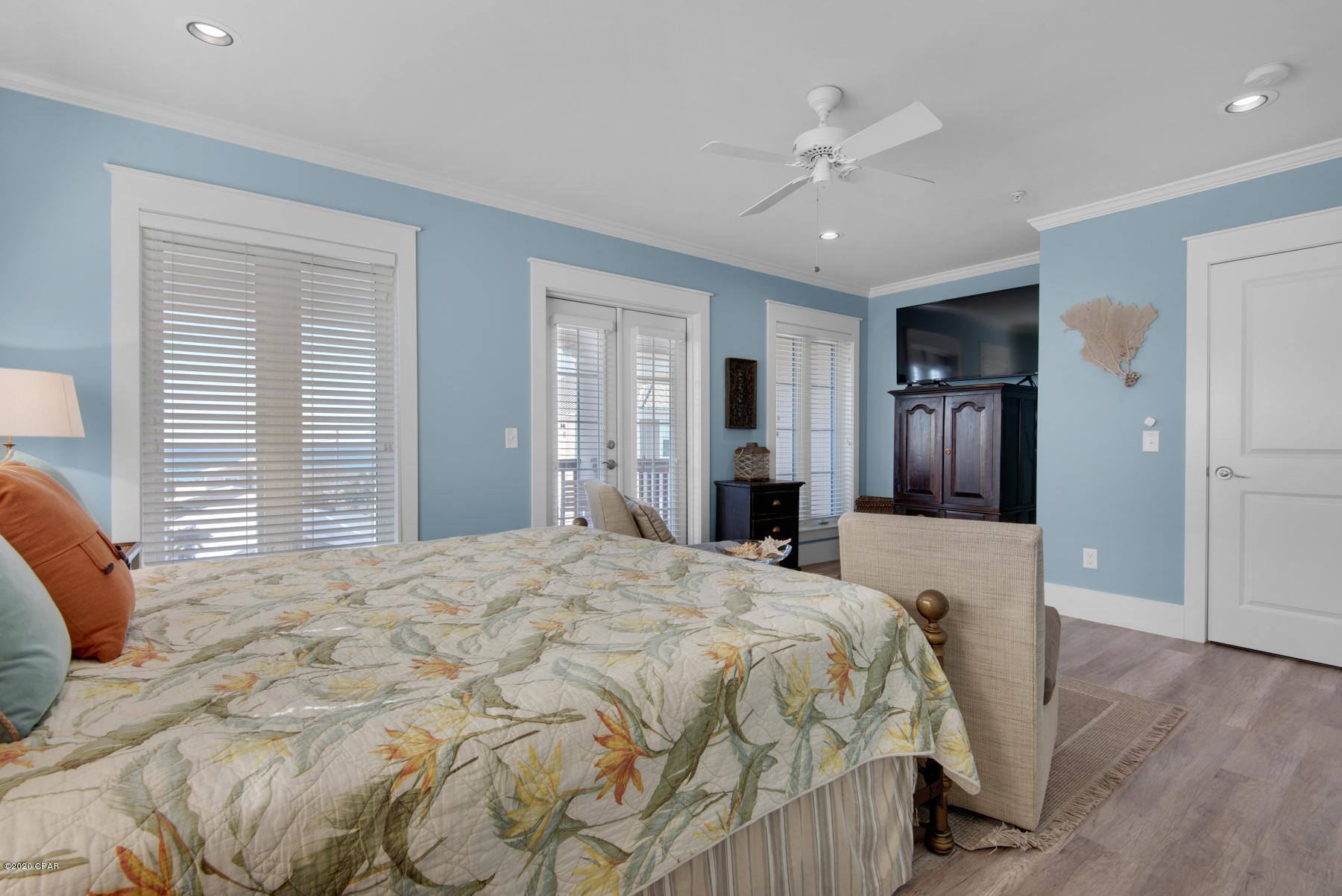 Kiska Beach - Residential