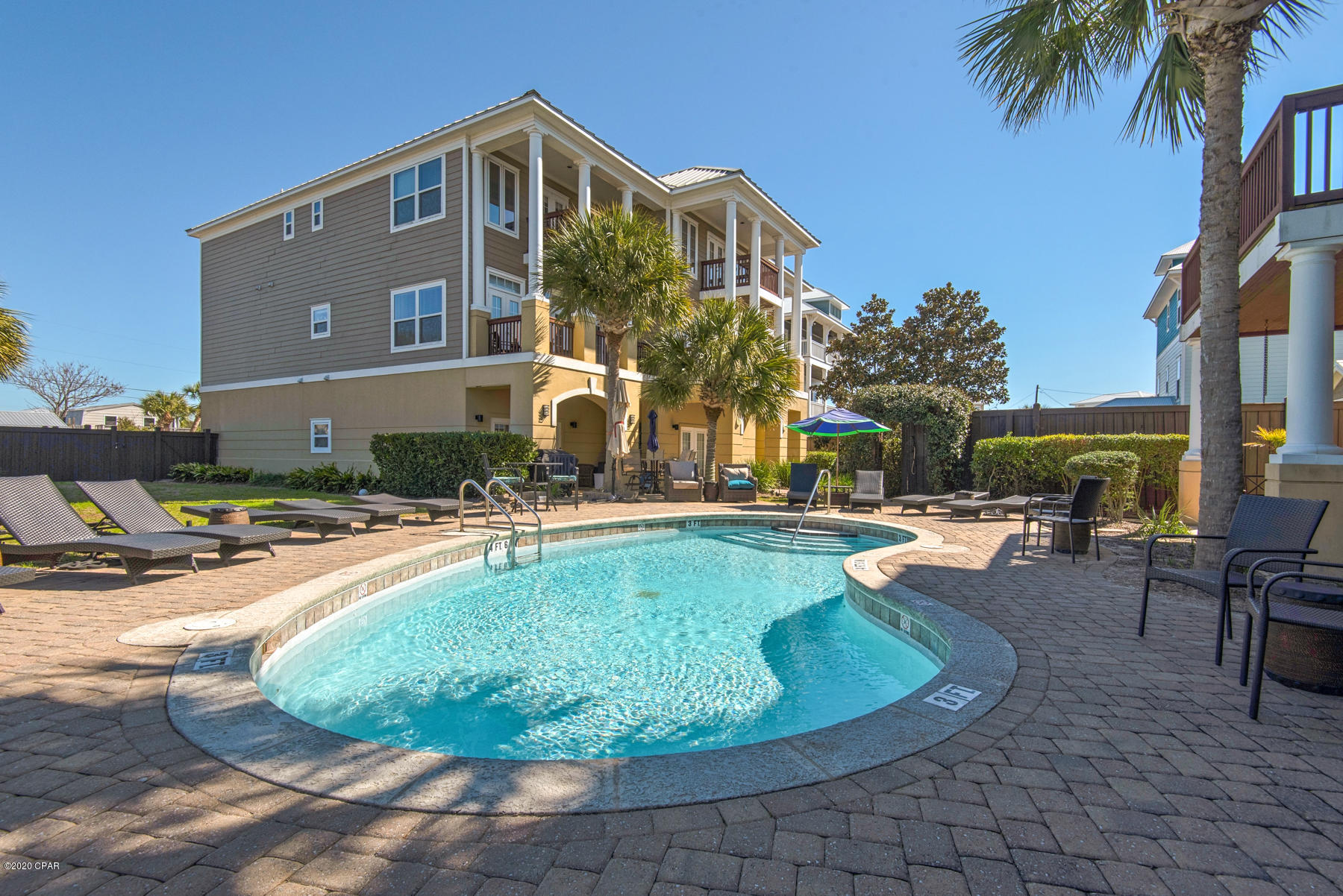 Kiska Beach - Residential