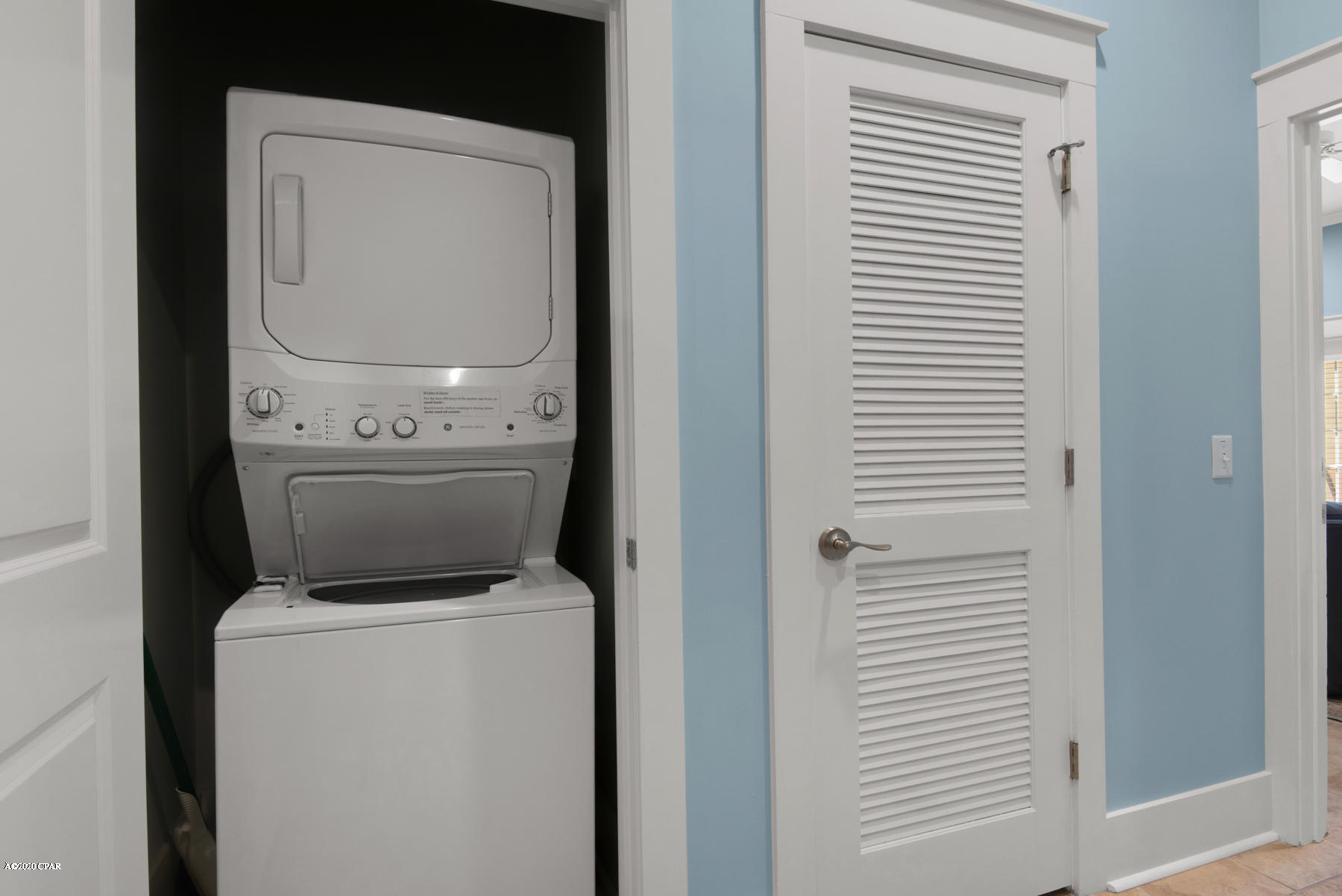 Kiska Beach - Residential