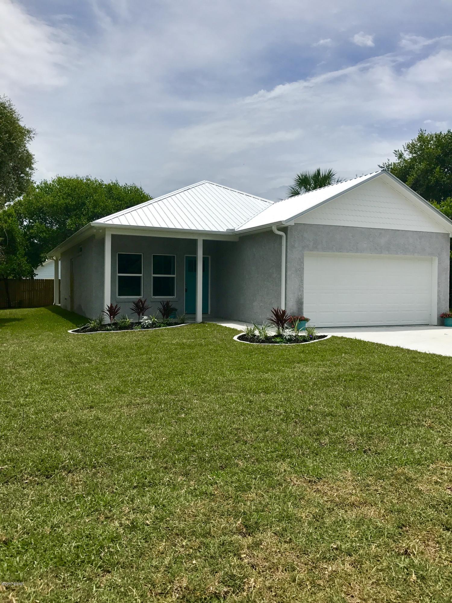 Laguna Beach Estates 8th Add - Residential