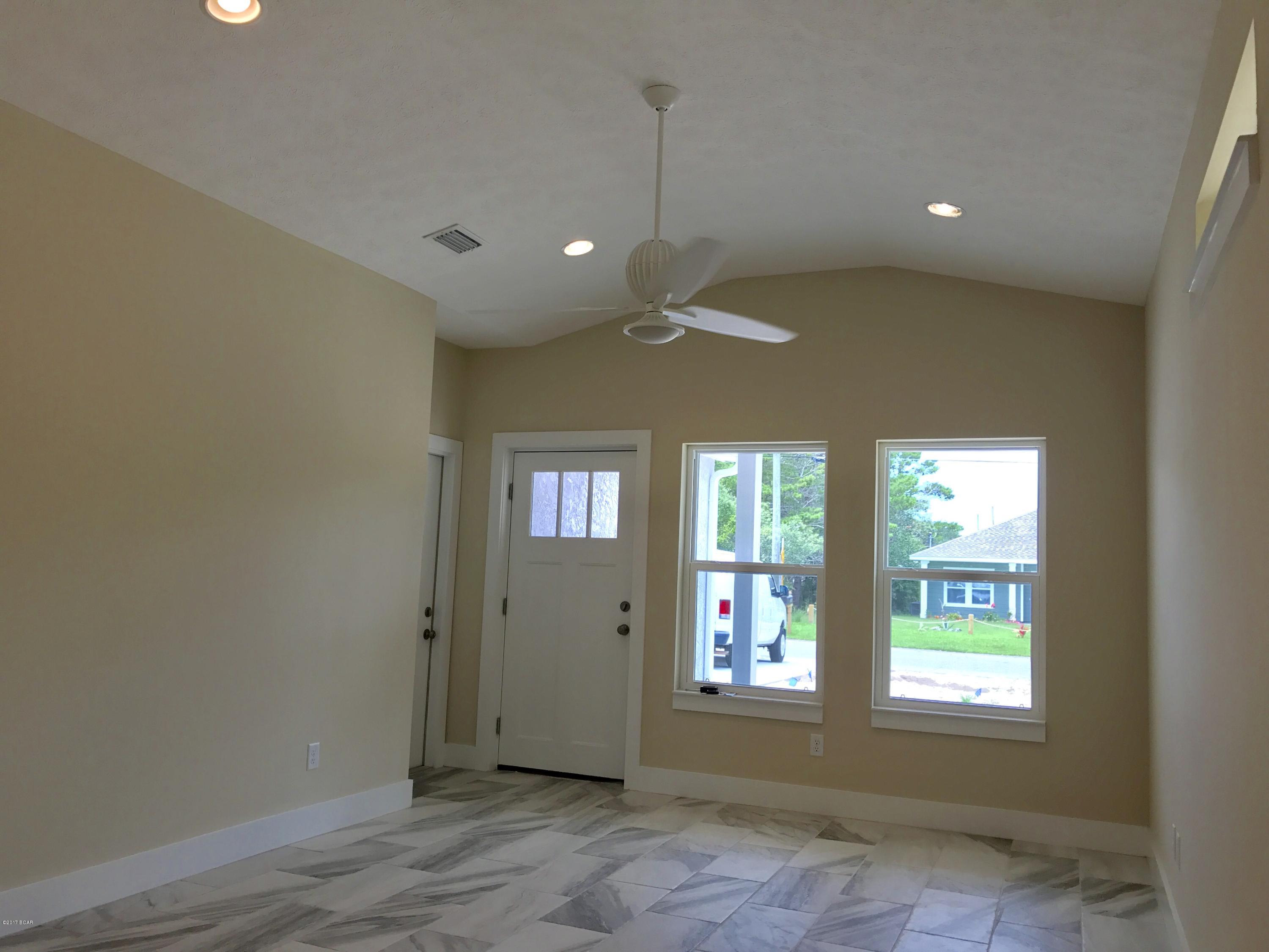 Laguna Beach Estates 8th Add - Residential