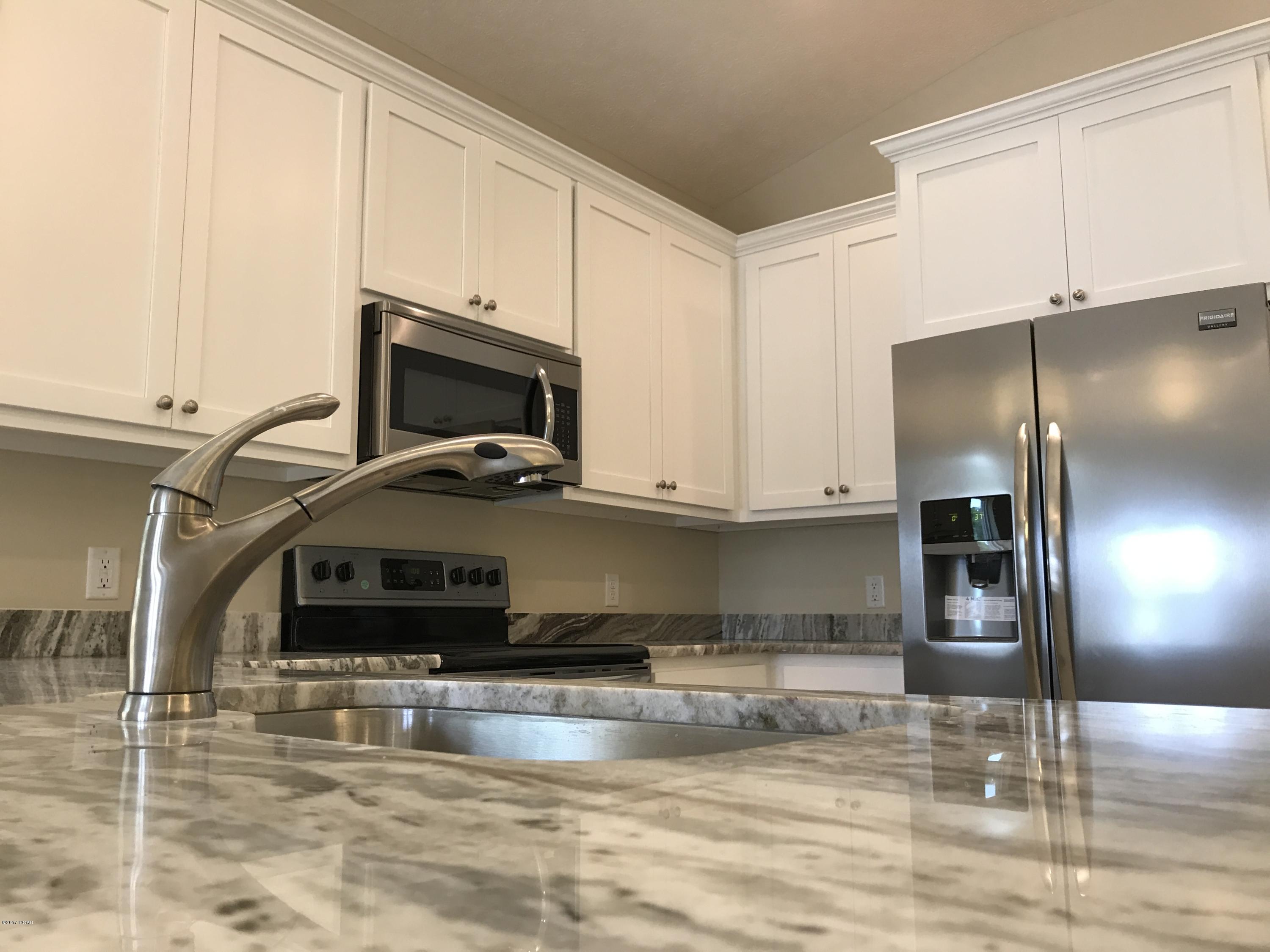 Laguna Beach Estates 8th Add - Residential