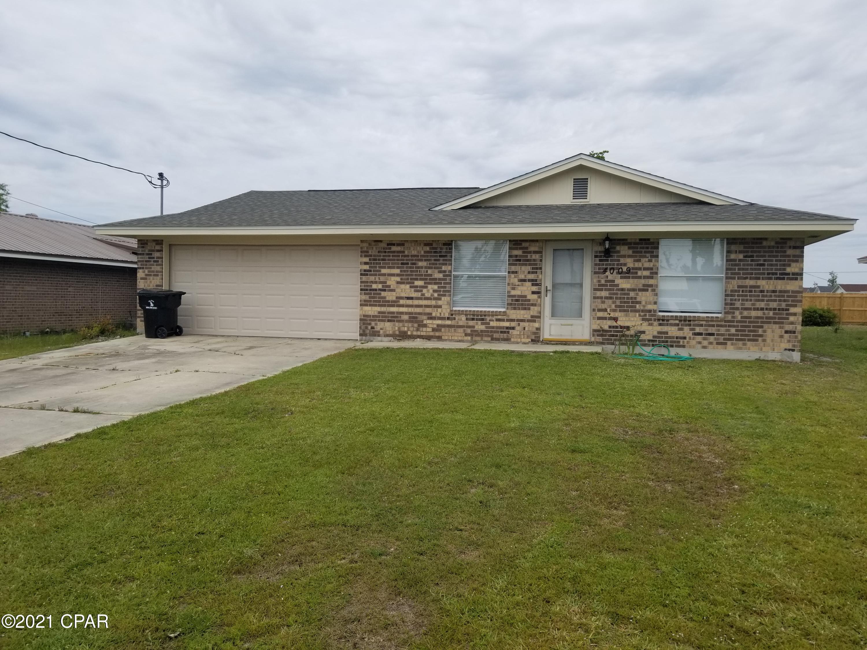 Towne & Country Lake Estates - Residential