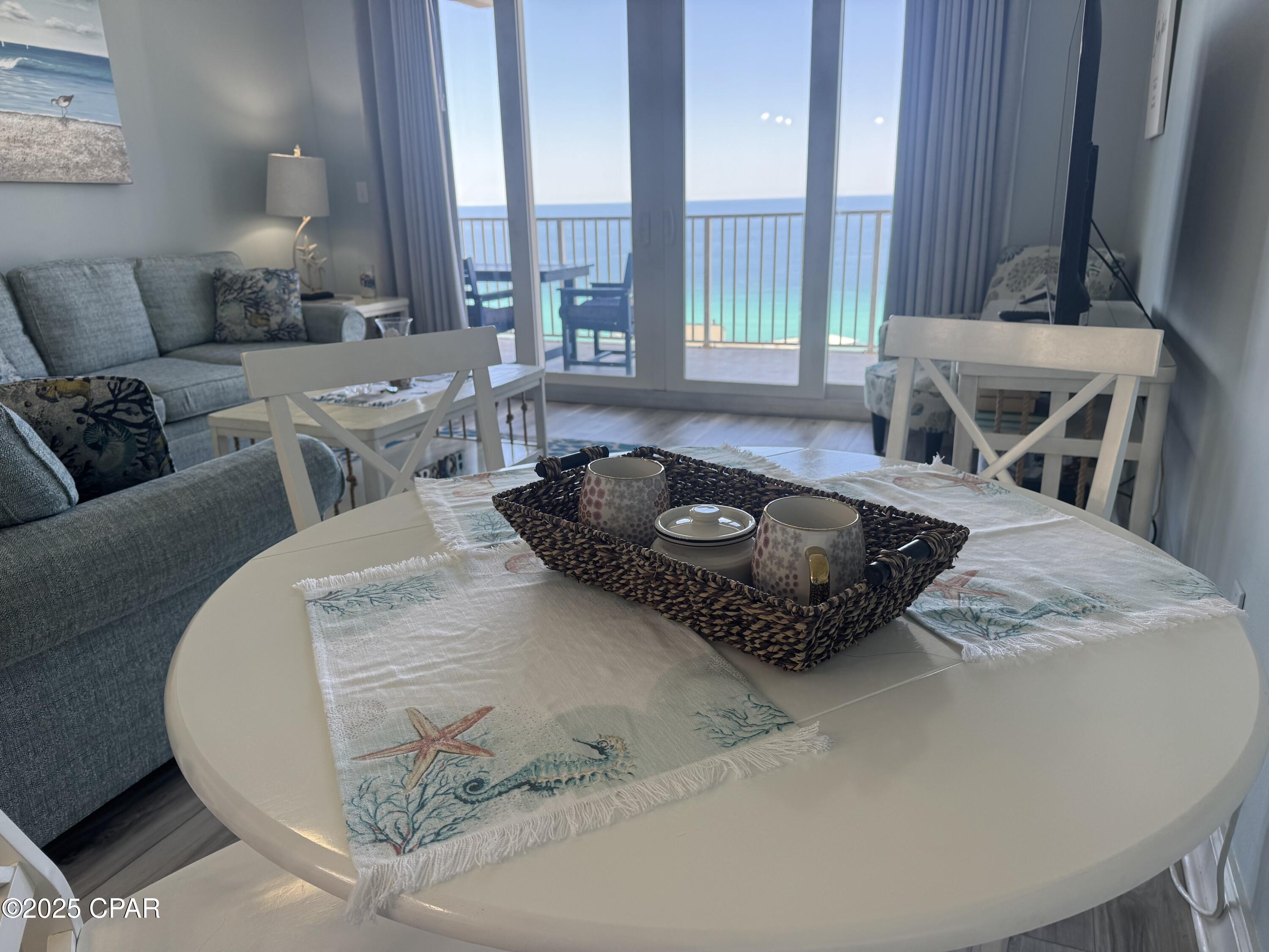 Laketown Wharf - Residential