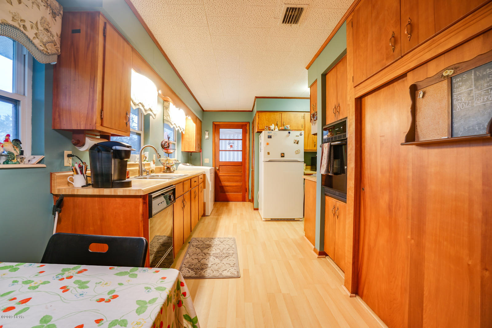 Pretty Bayou Hts 1st - Residential