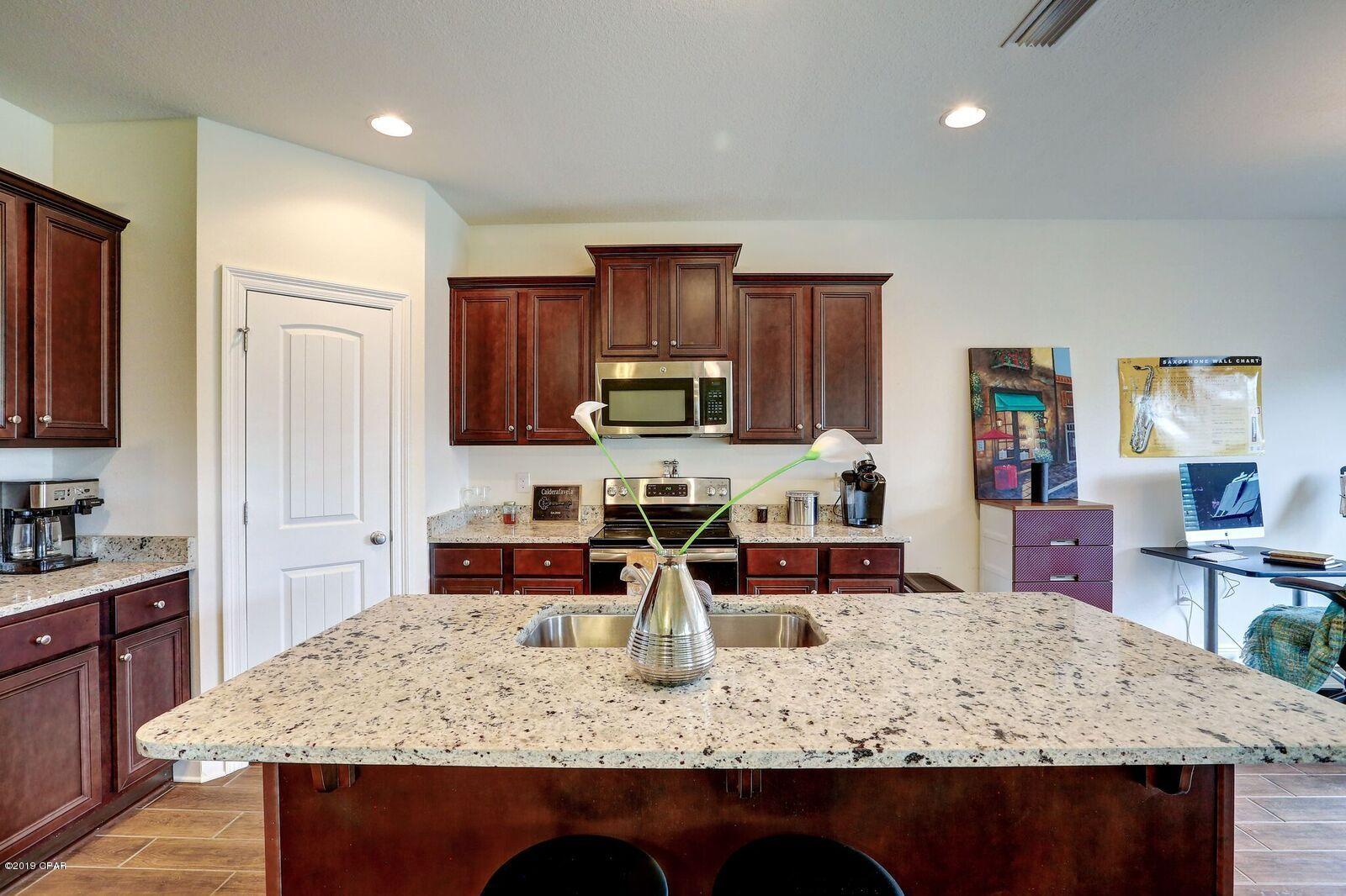 Village Of Mill Bayou/Shoreline Village Ph 1A - Residential