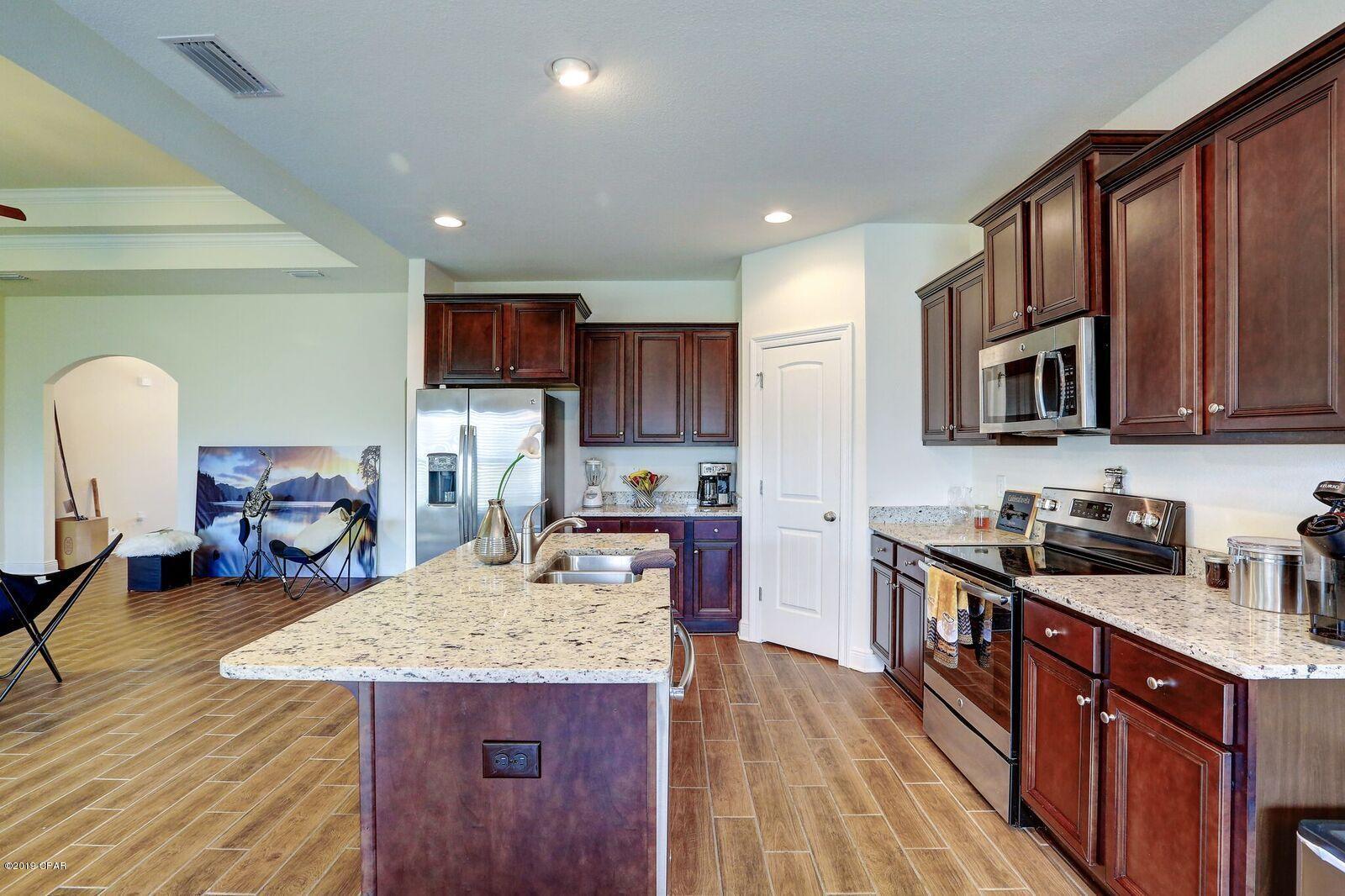 Village Of Mill Bayou/Shoreline Village Ph 1A - Residential