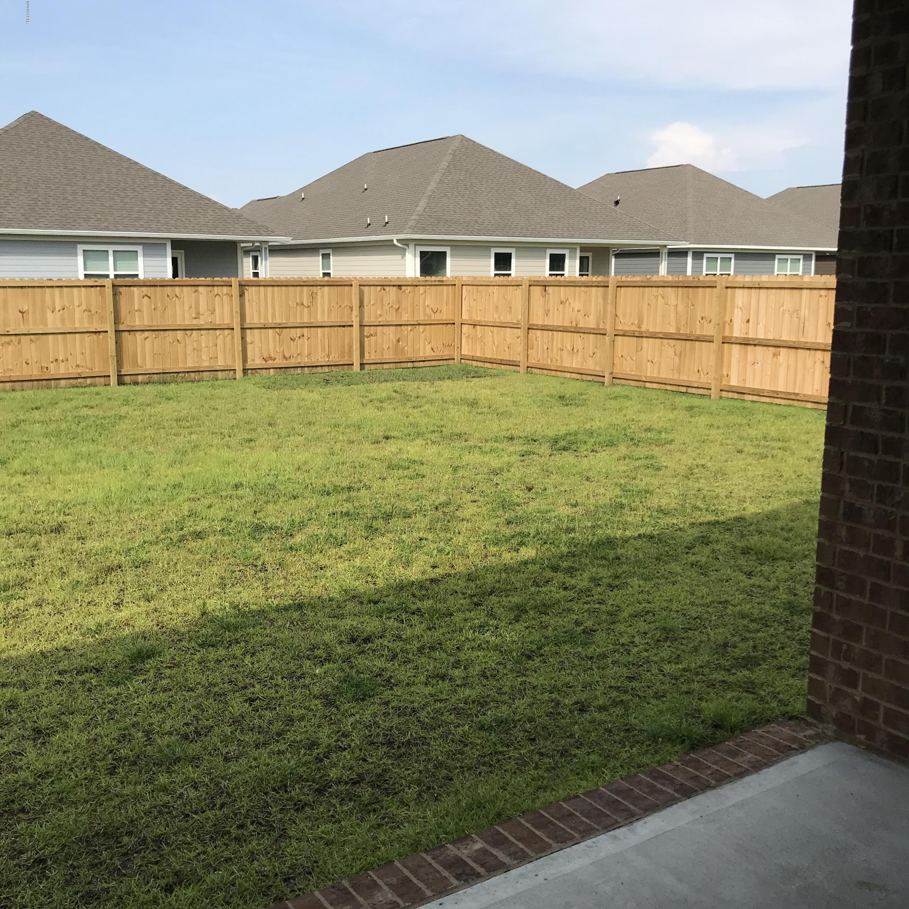 Village Of Mill Bayou/Shoreline Village Ph 1A - Residential