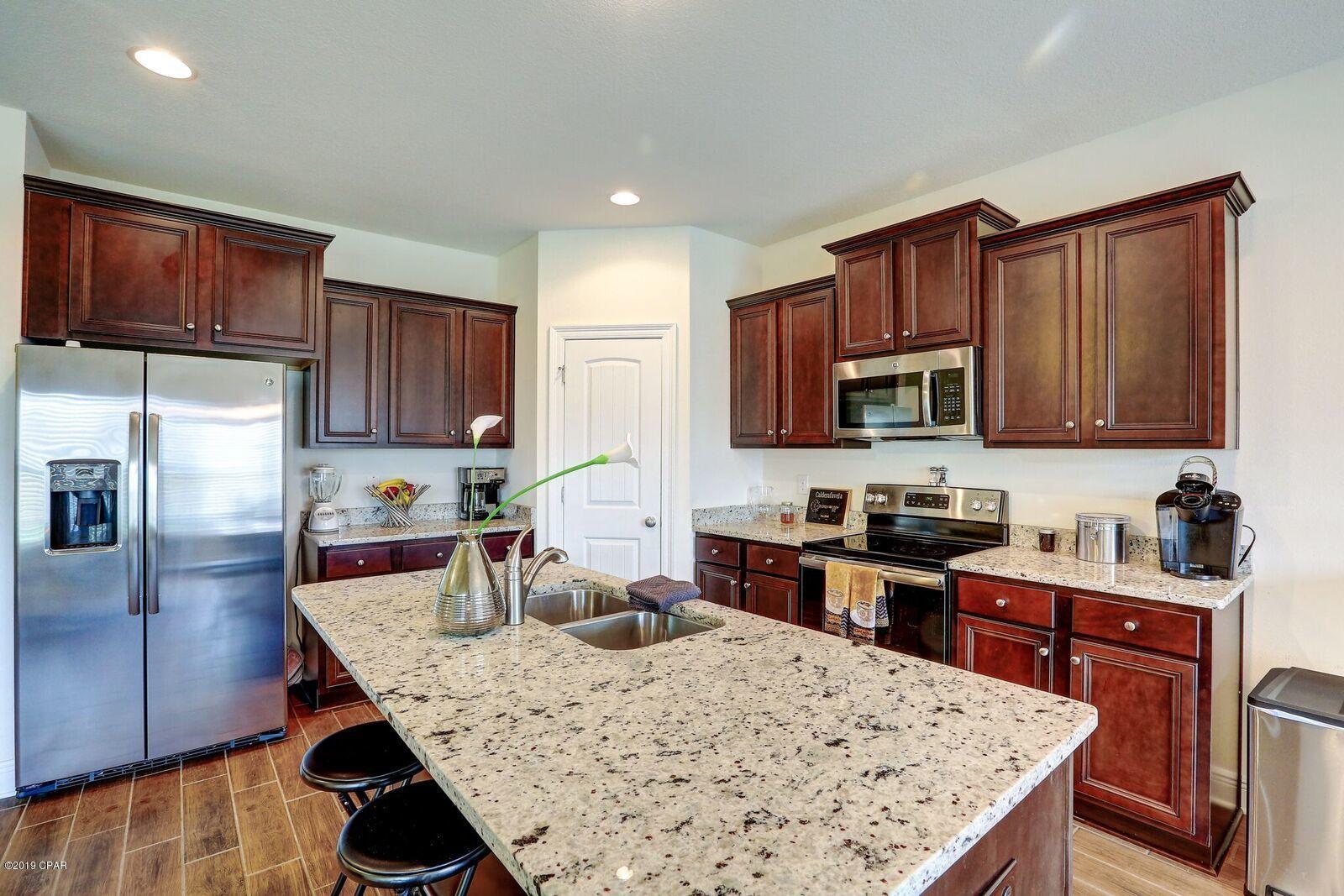 Village Of Mill Bayou/Shoreline Village Ph 1A - Residential