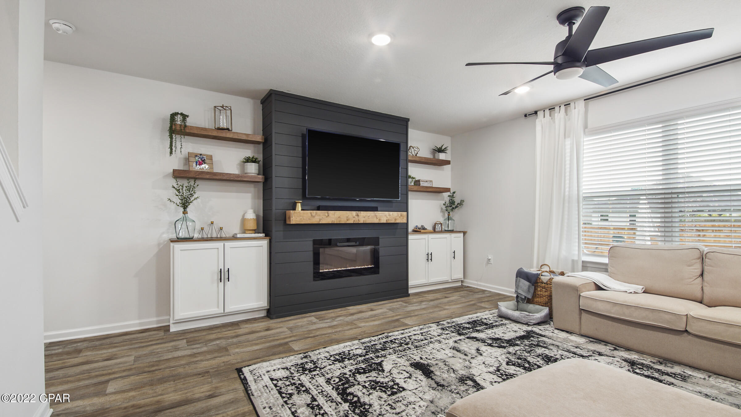 Bridge Harbor - Residential Lease