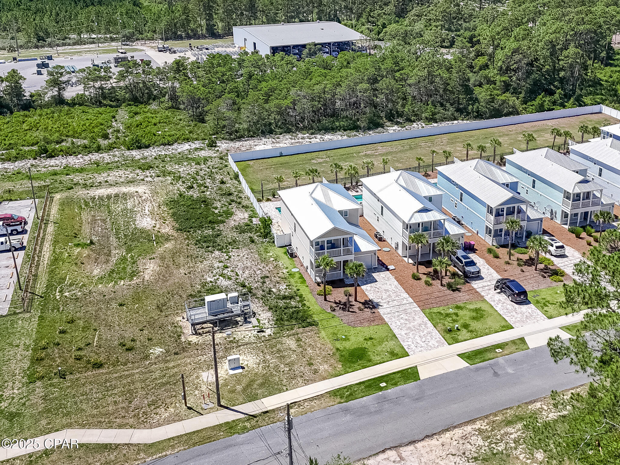 [No Recorded Subdiv] - Residential