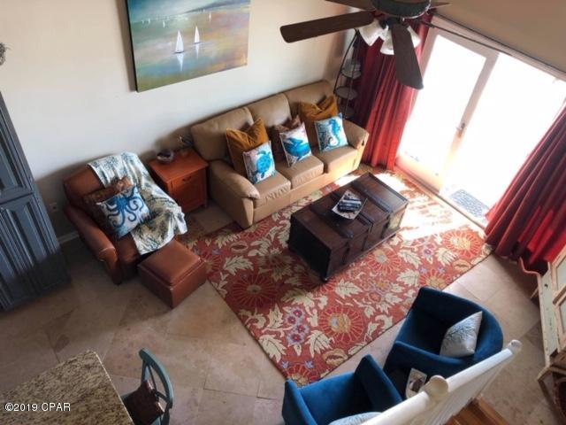 Harbur Arms Condo. - Residential