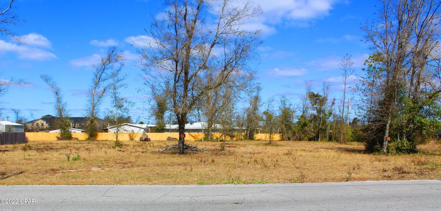 Clean, cleared corner 1.147-acre lot in the city limits with water and sewer and electrical available. This lot is zoned R-6M. What an incredible opportunity for investors, and developers. A survey is available. Call for additional information.