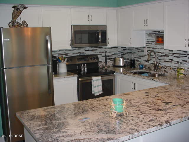 Lagoon Towers Phase I - Residential