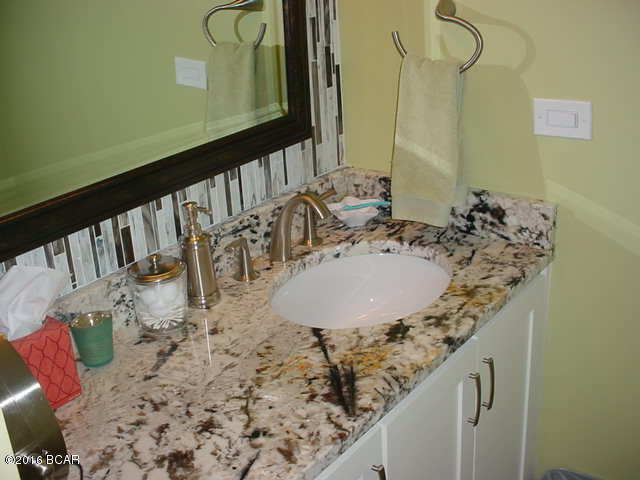 Lagoon Towers Phase I - Residential