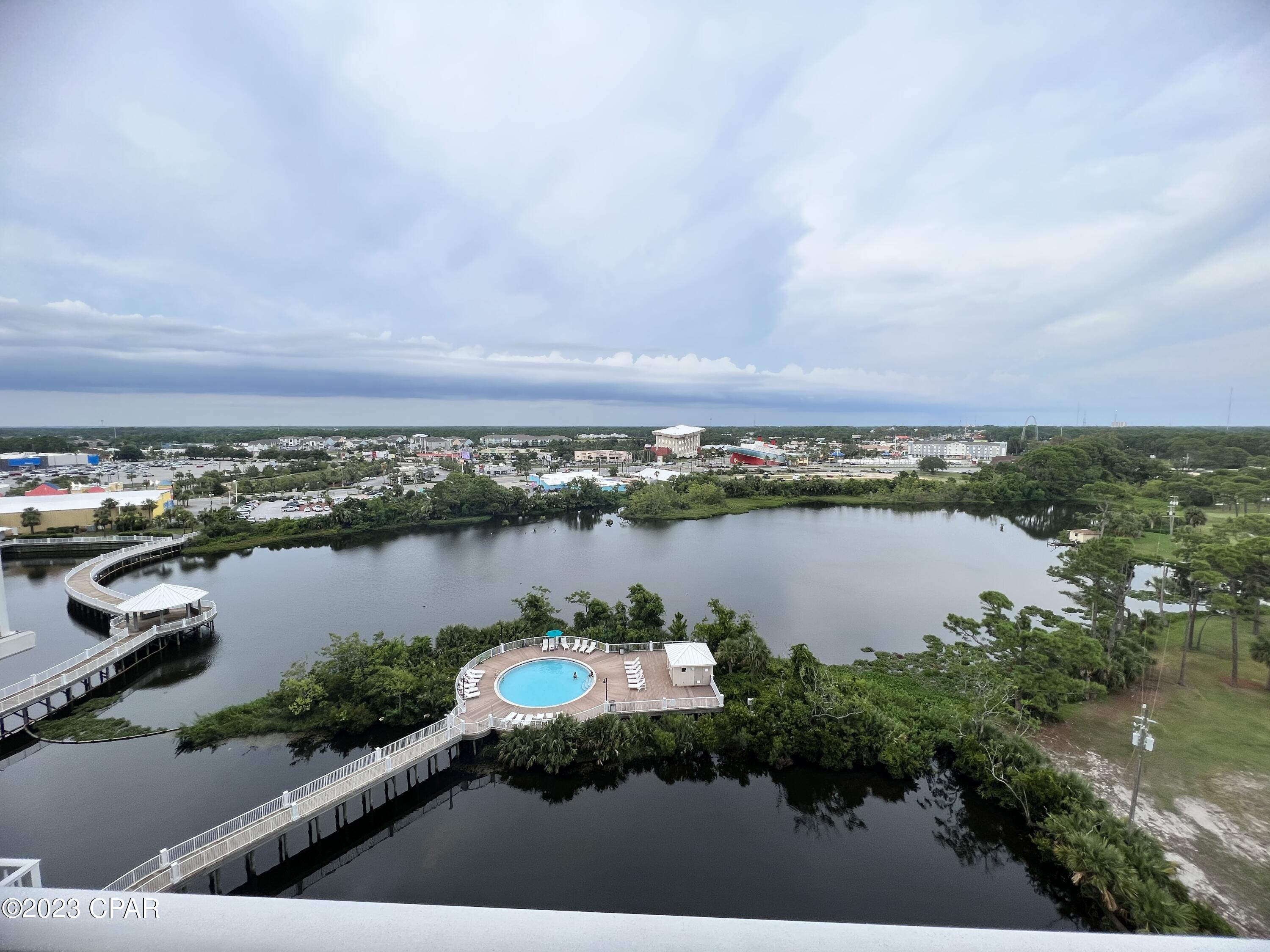 Laketown Wharf - Residential