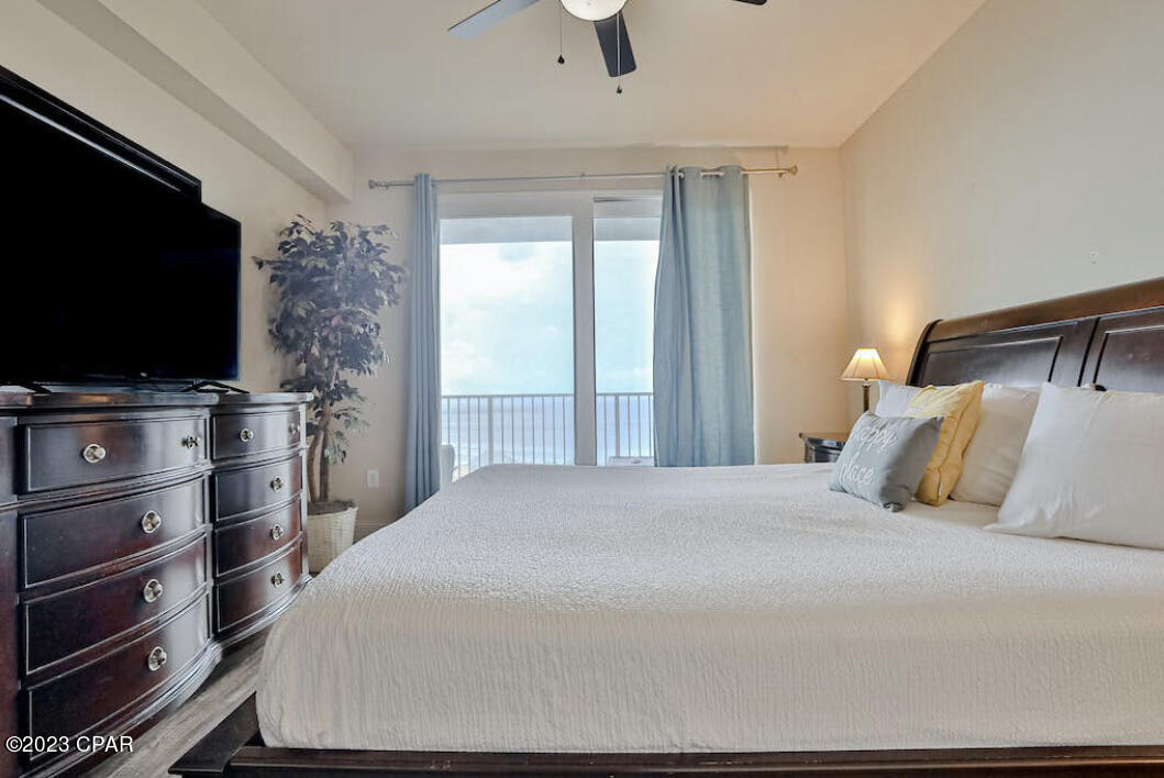 Laketown Wharf - Residential