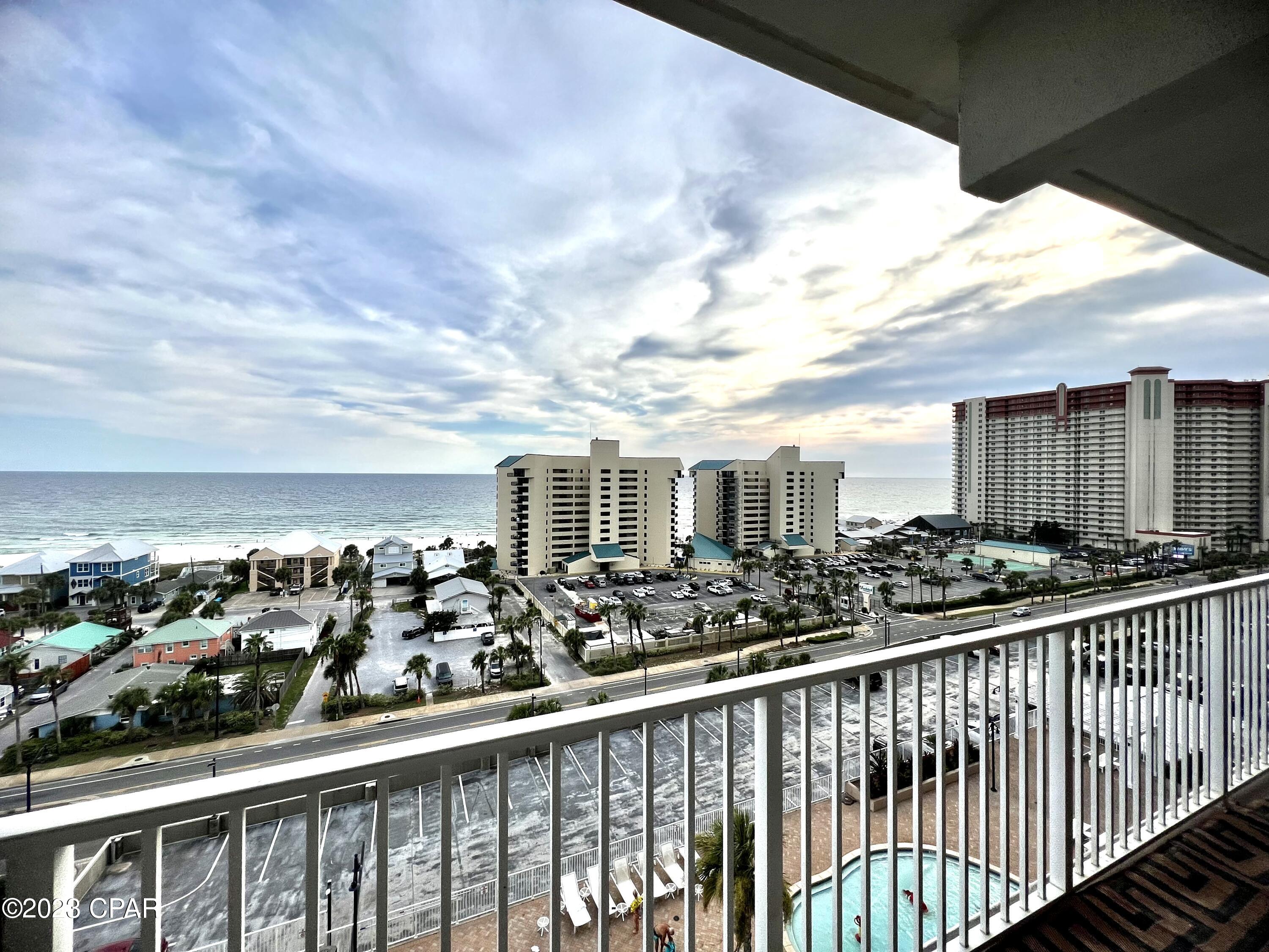 Laketown Wharf - Residential