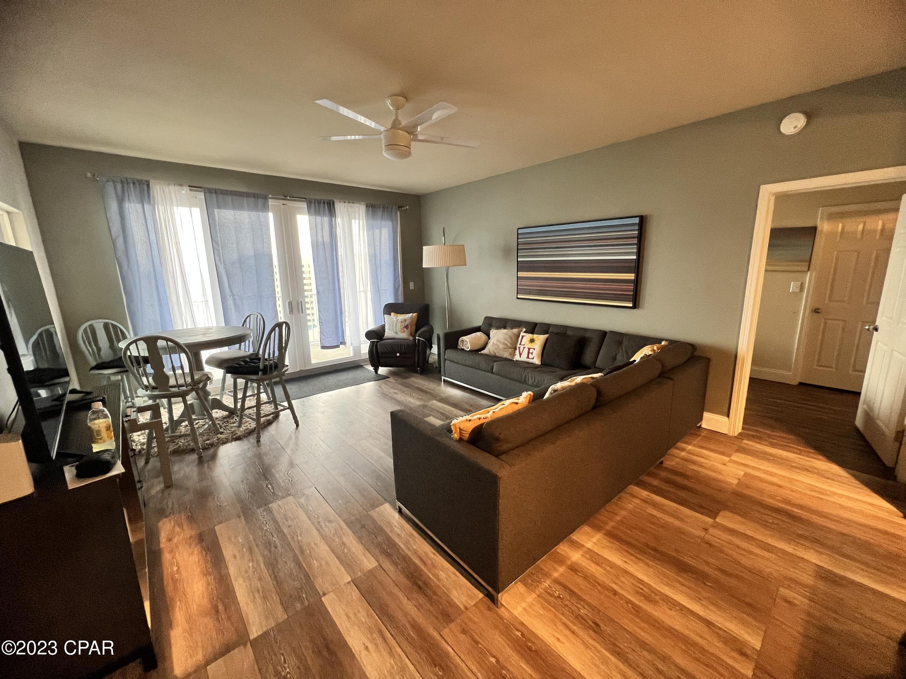 Laketown Wharf - Residential